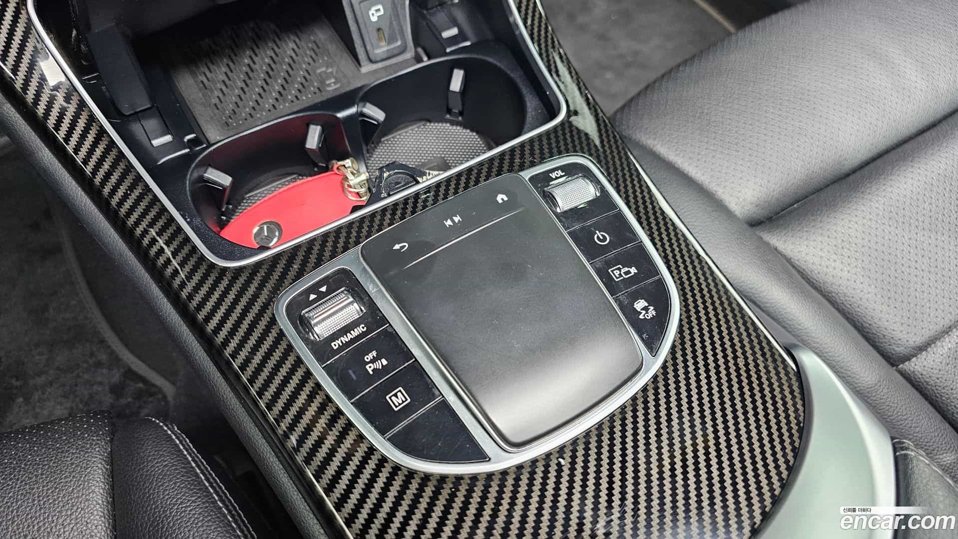 GLC-Class Mercedes-Benz 2021.2-OPTION-022