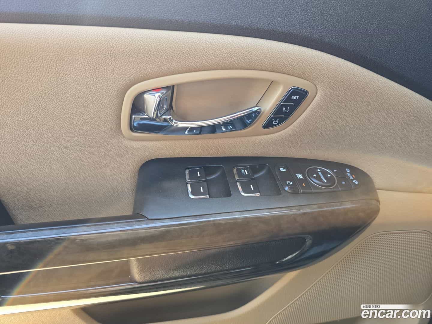 Canival Kia 2020.4-OPTION-017