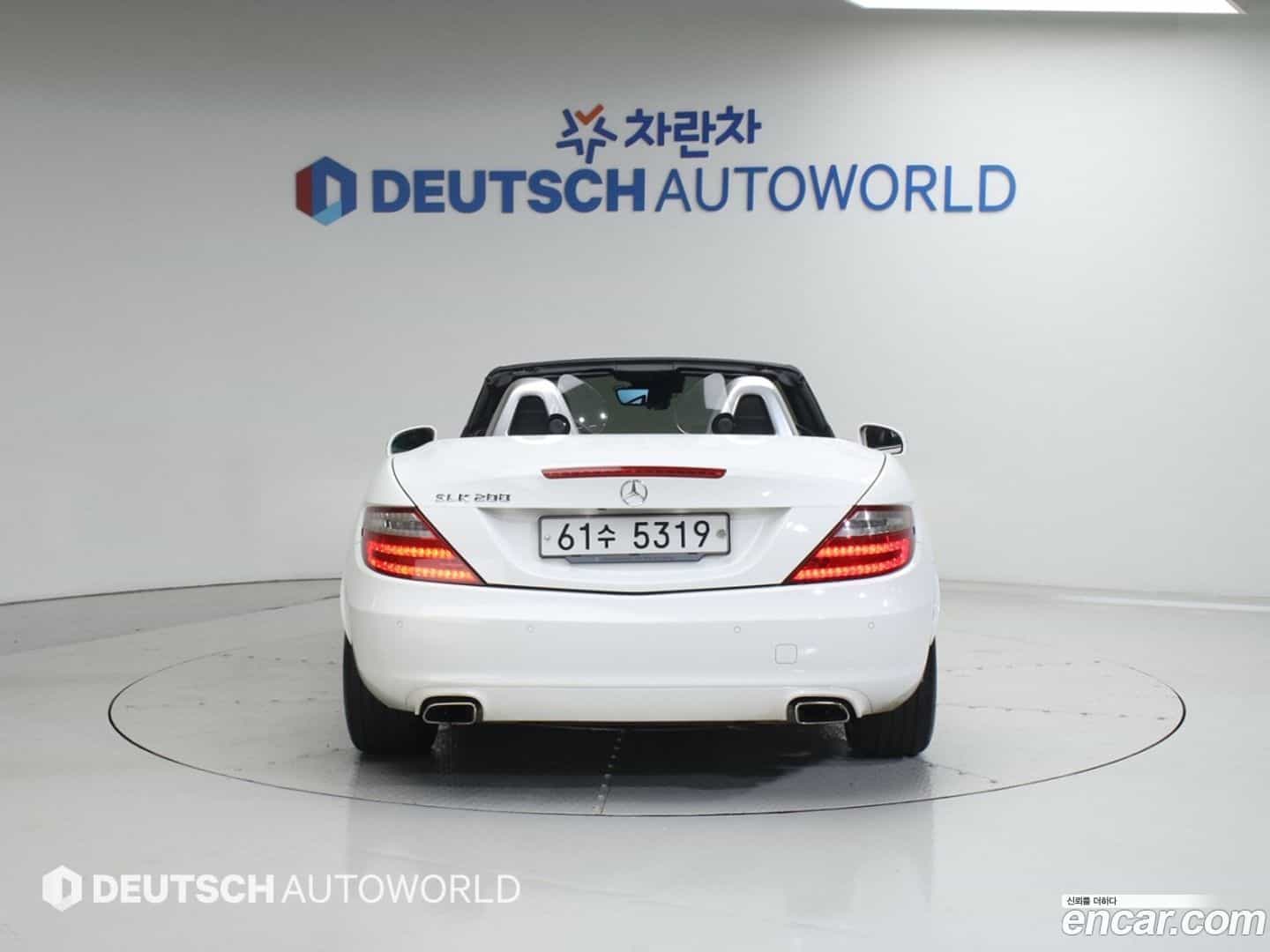 SLK-Class Mercedes-Benz 2015.3-OUTER-004