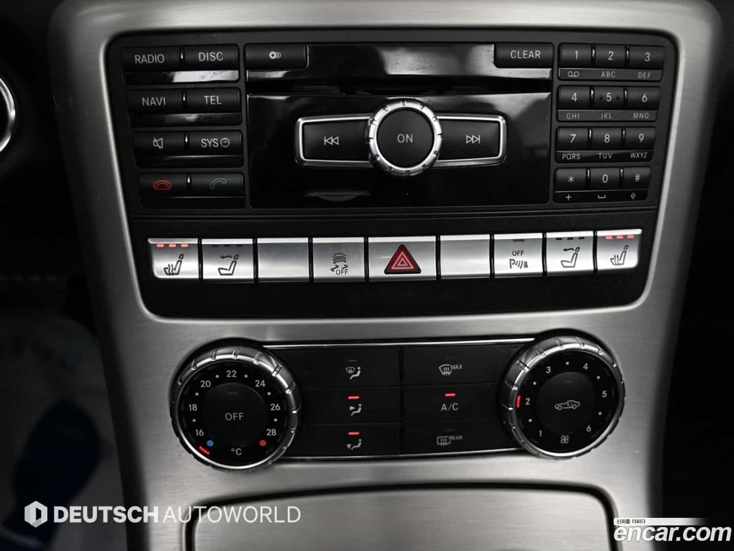 SLK-Class Mercedes-Benz 2015.3-OPTION-021