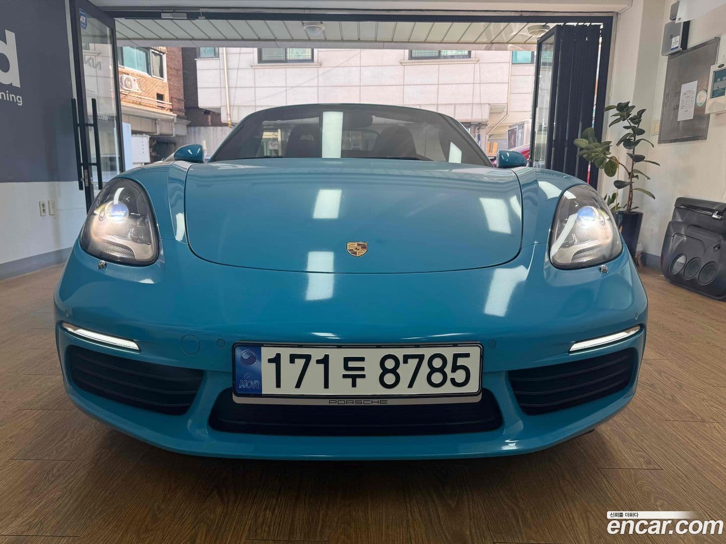 Main__Slider__Photo:718 Porsche 2017.6-0