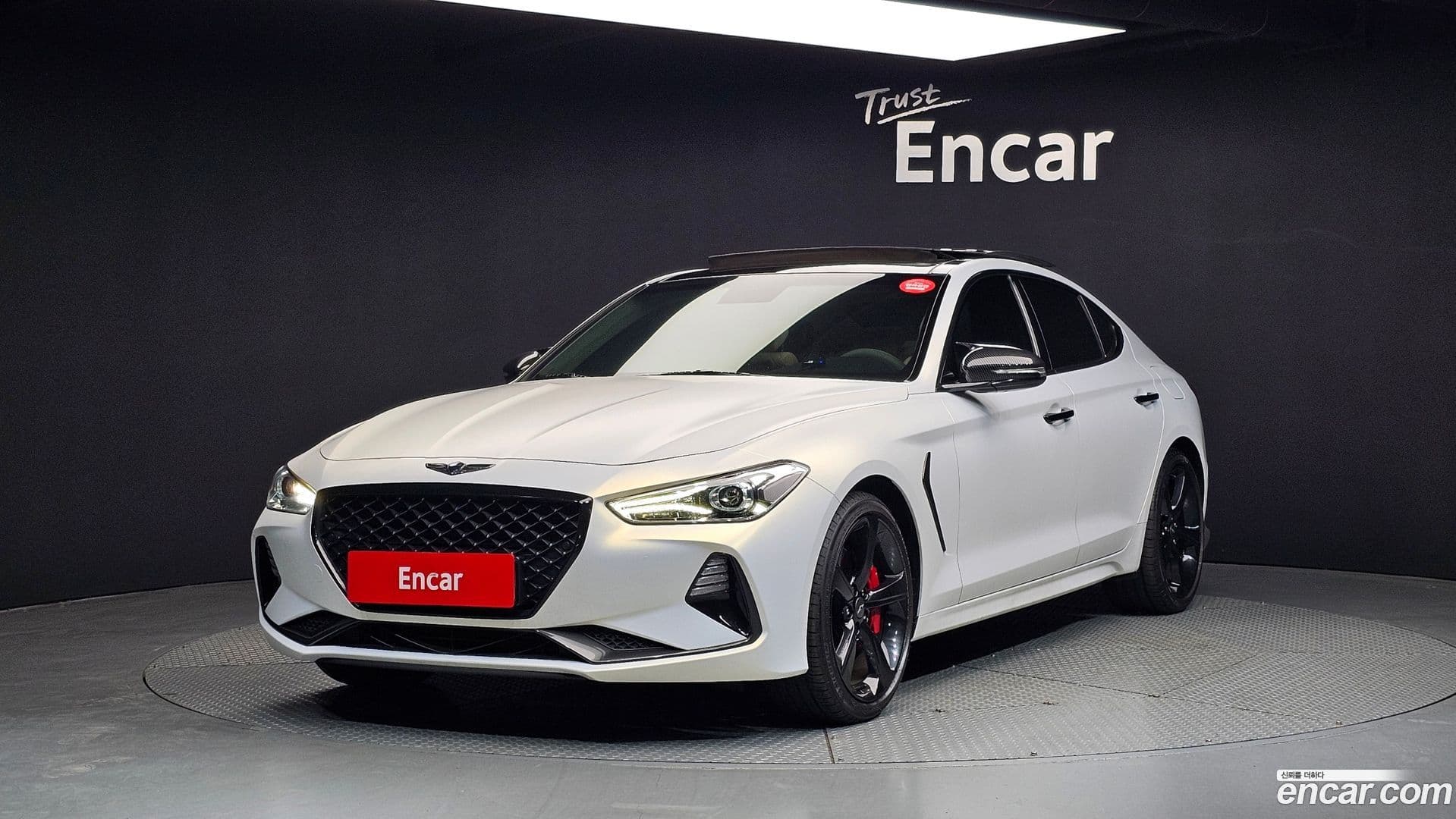 Main__Slider__Photo:G70 Genesis 2019.7-0
