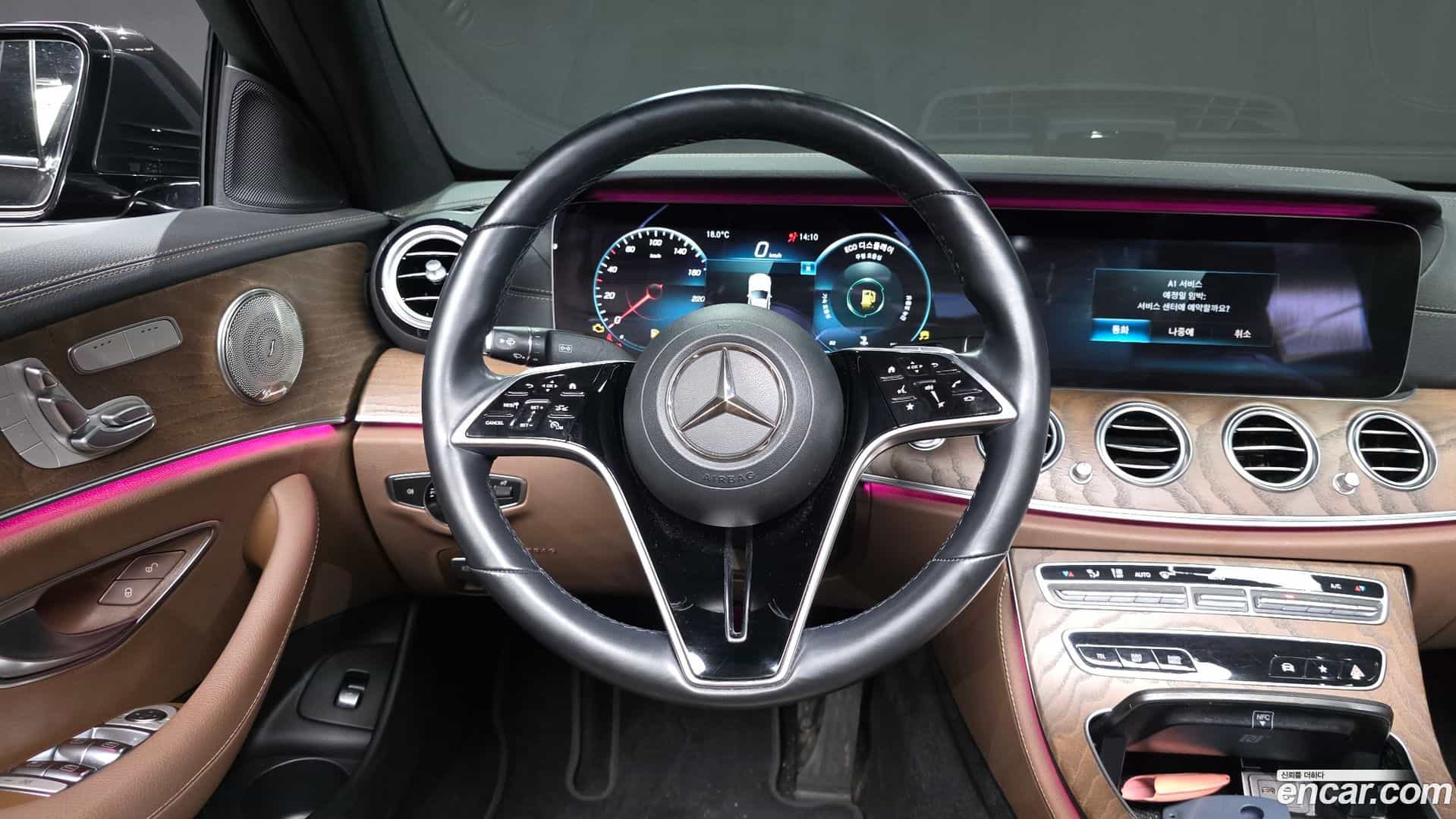 E-Class Mercedes-Benz 2021.0-OPTION-017