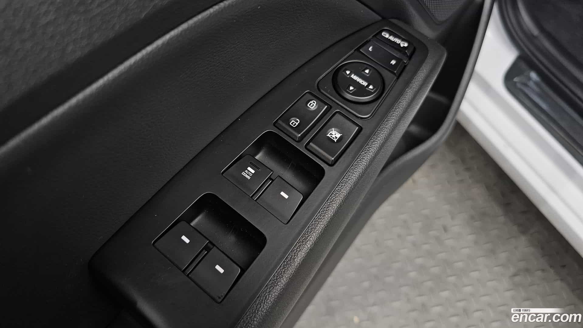 AVANTE Hyundai 2019.11-OPTION-018