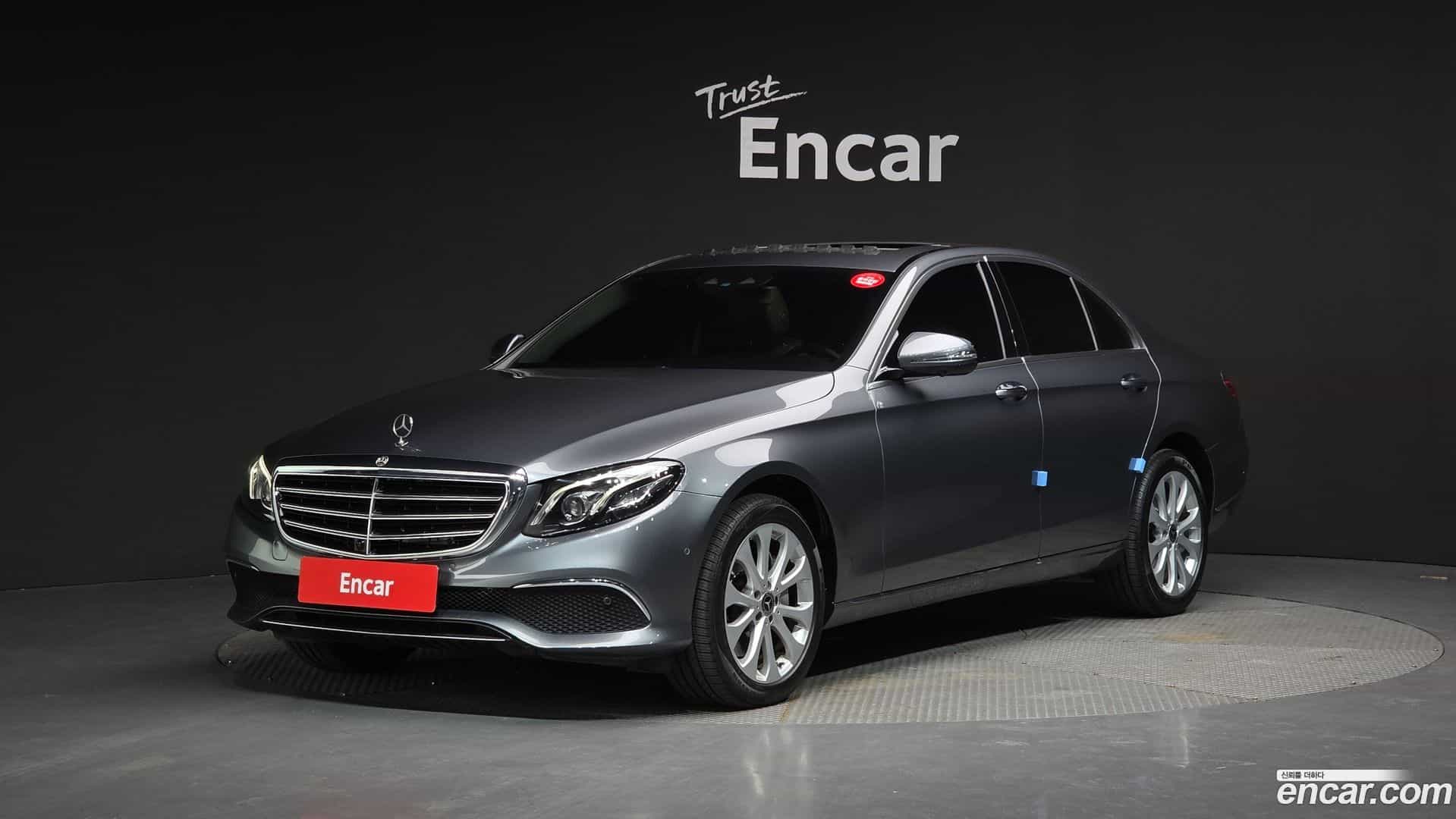 E-Class Mercedes-Benz 2018.2-OUTER-001