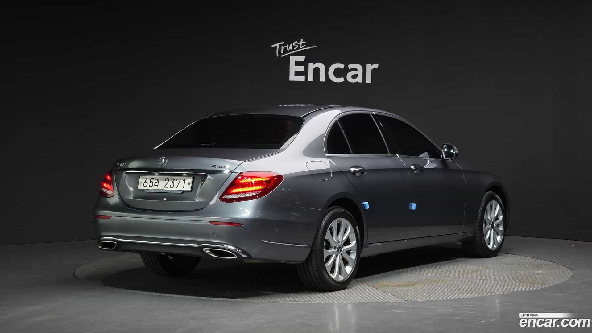 E-Class Mercedes-Benz 2018.2-OUTER-002