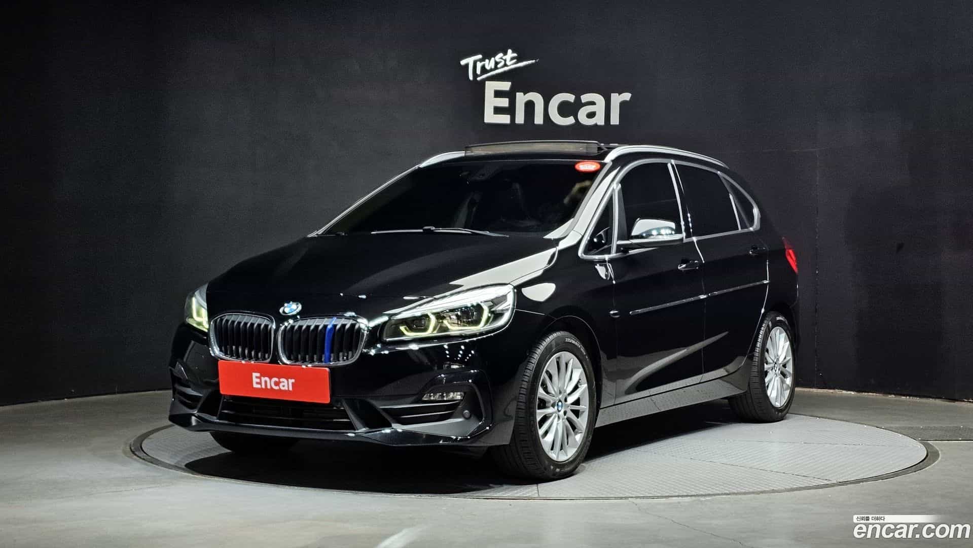 2-Series BMW 2020.4-OUTER-001