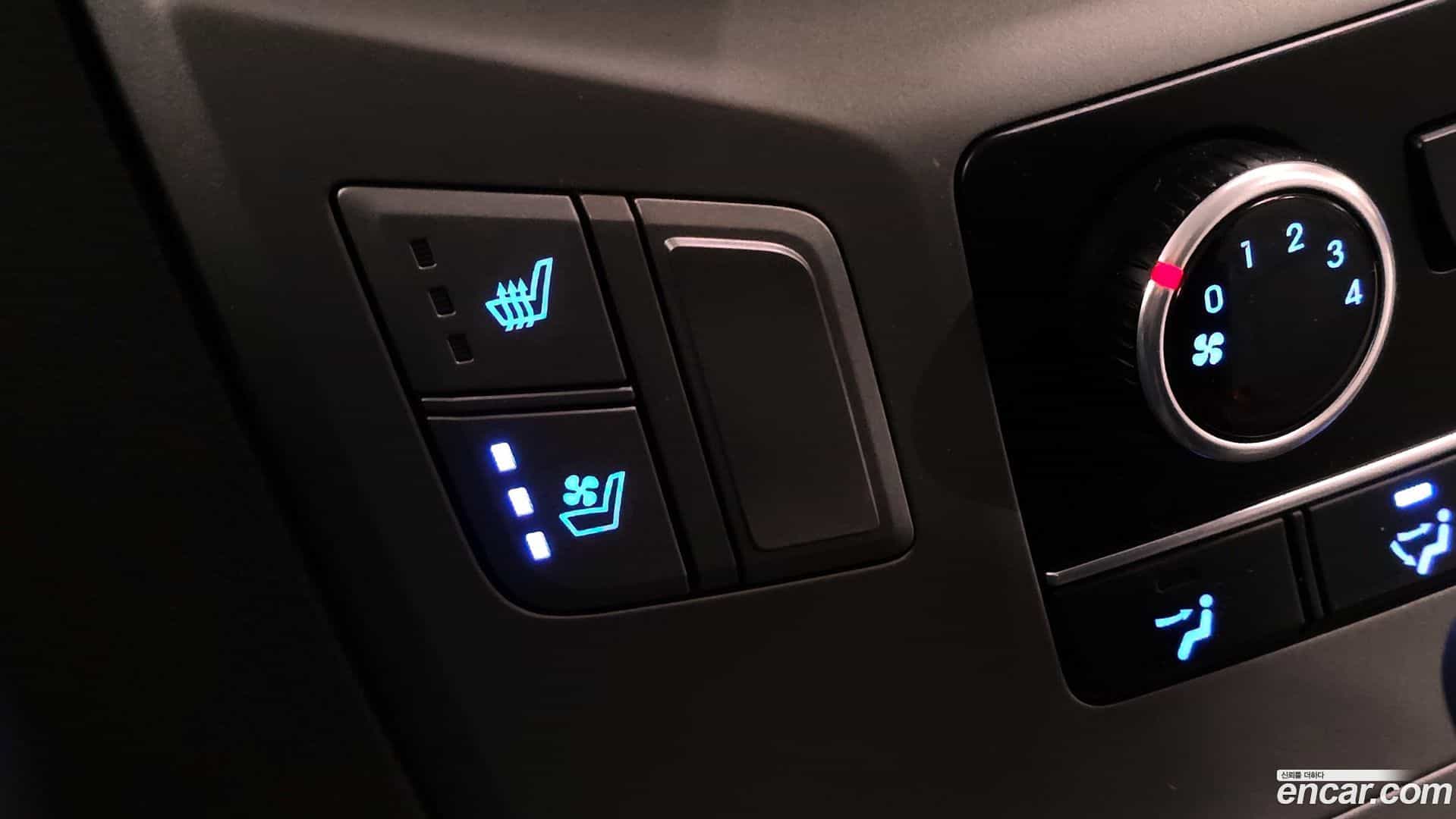 Starex Hyundai 2020.11-OPTION-022