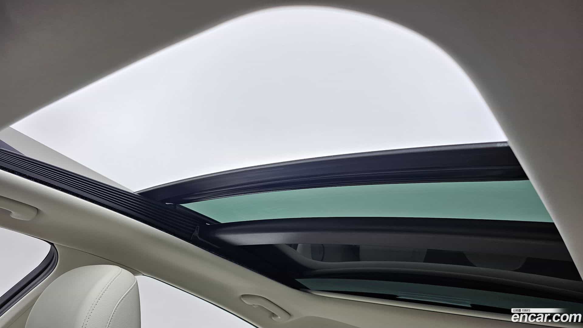Grandeur Hyundai 2022.3-OPTION-020