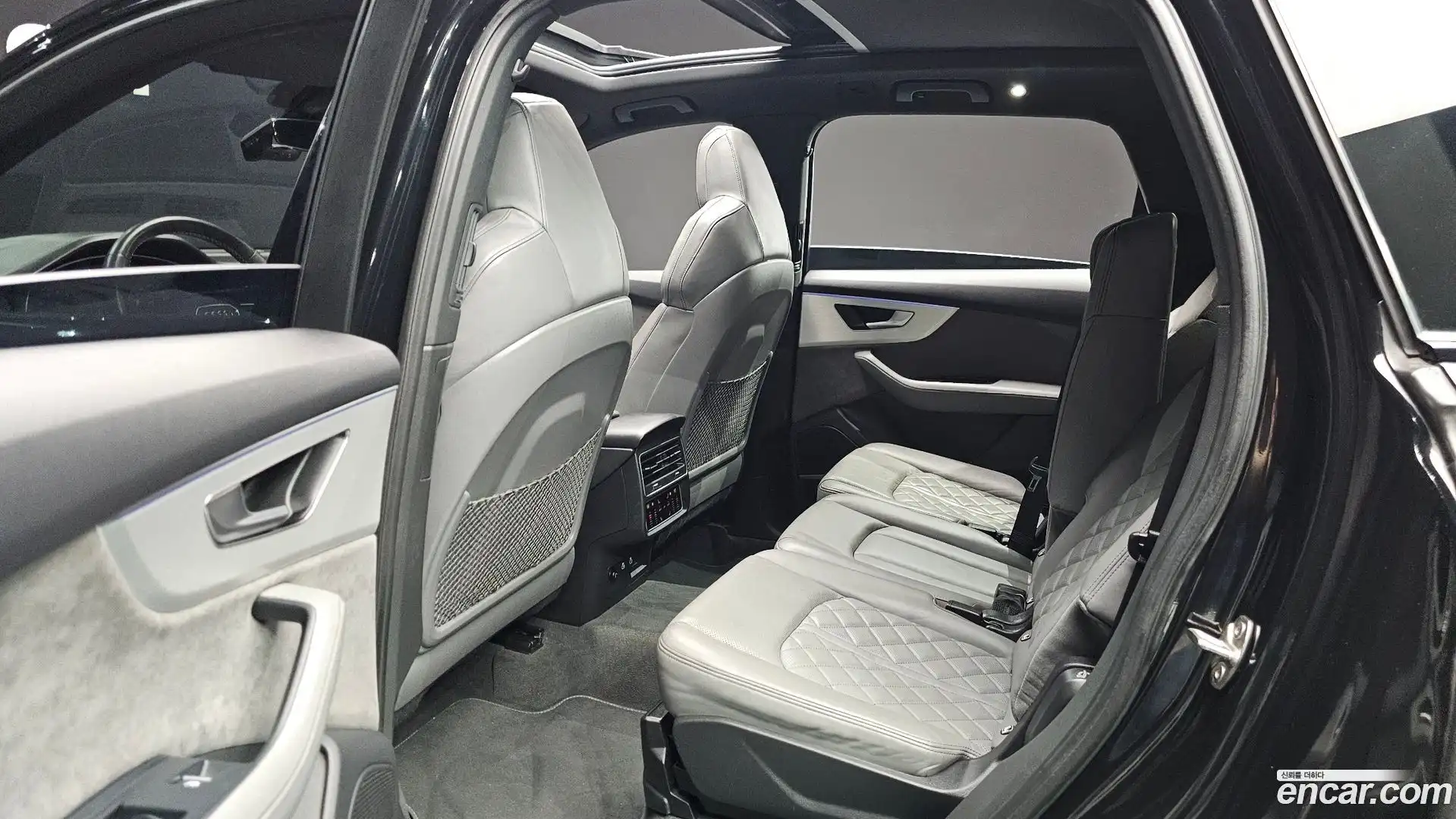 Q7 Audi 2022.9-OPTION-016