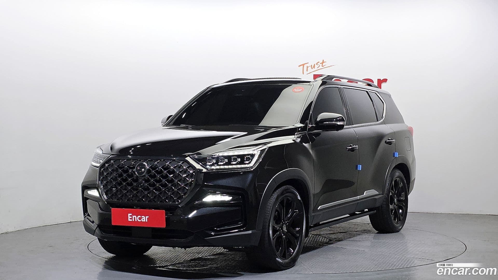 Main__Slider__Photo:Rexton KG Mobility 2020.10-0