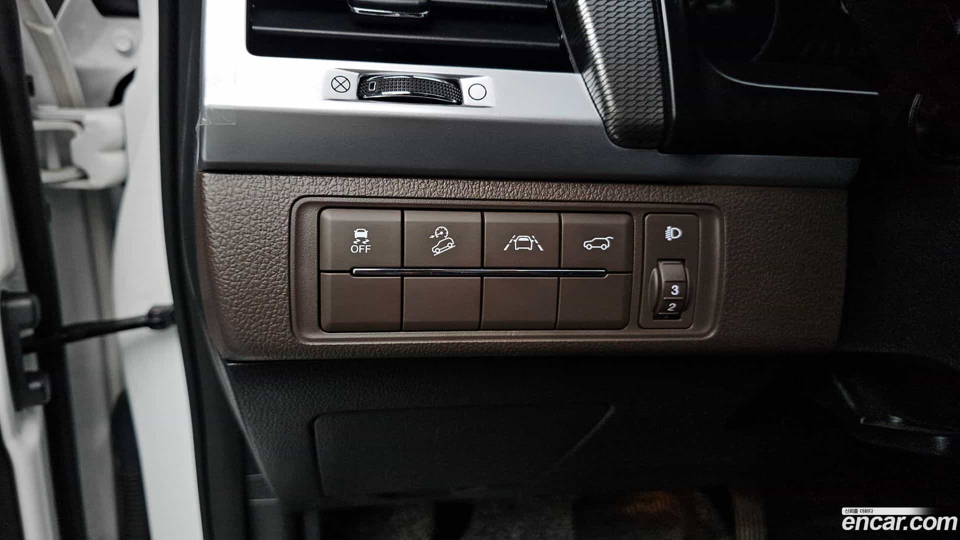 Rexton KG Mobility 2022.5-OPTION-022