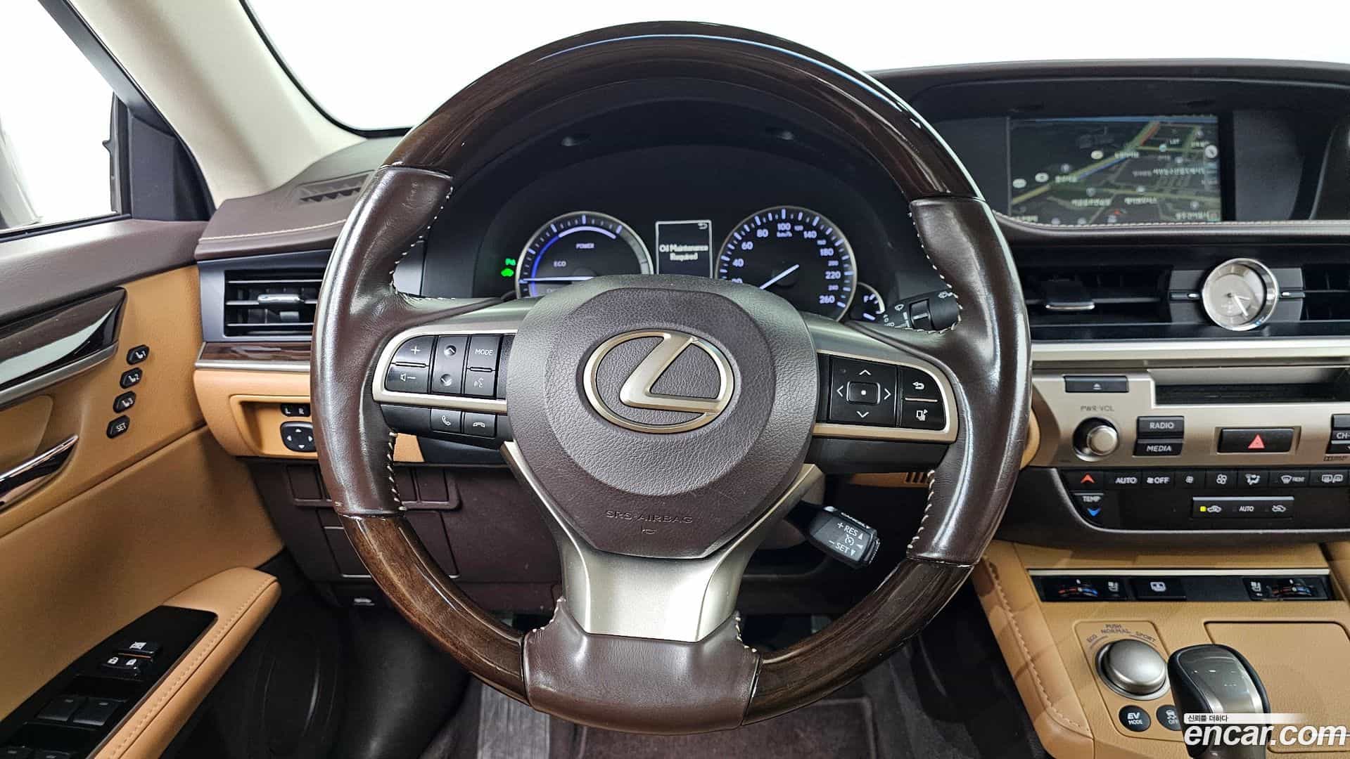 ES Lexus 2018.3-OPTION-017