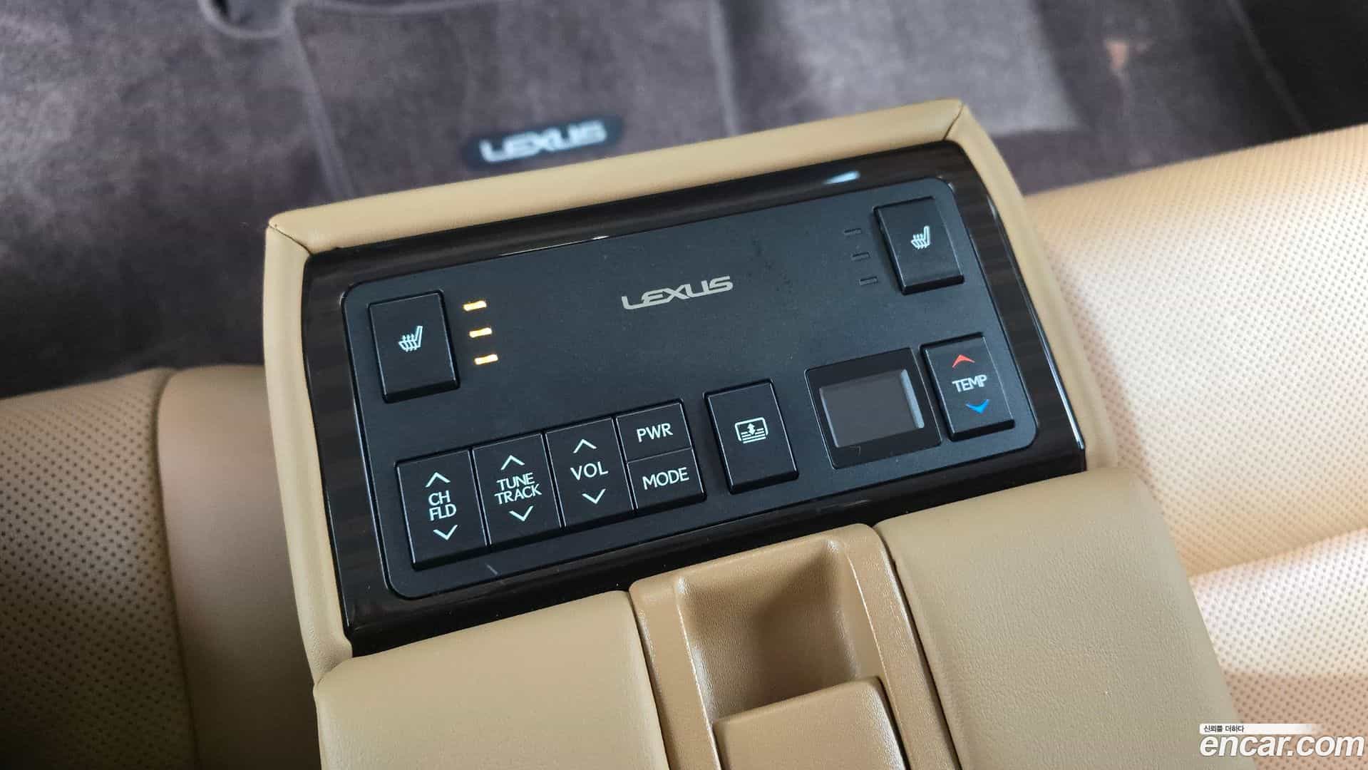 ES Lexus 2018.3-OPTION-023