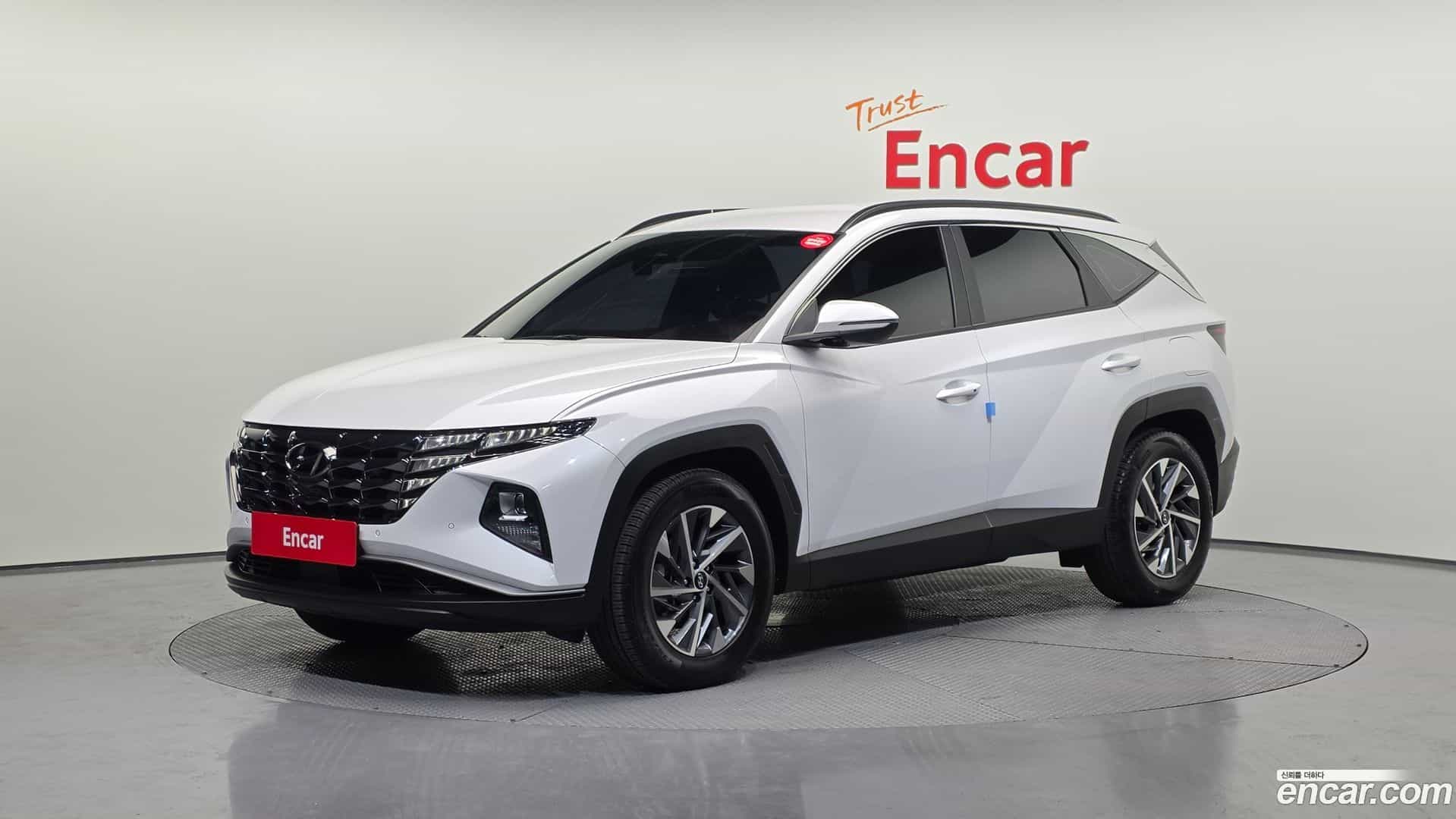 Tucson Hyundai 2023.5-OUTER-001