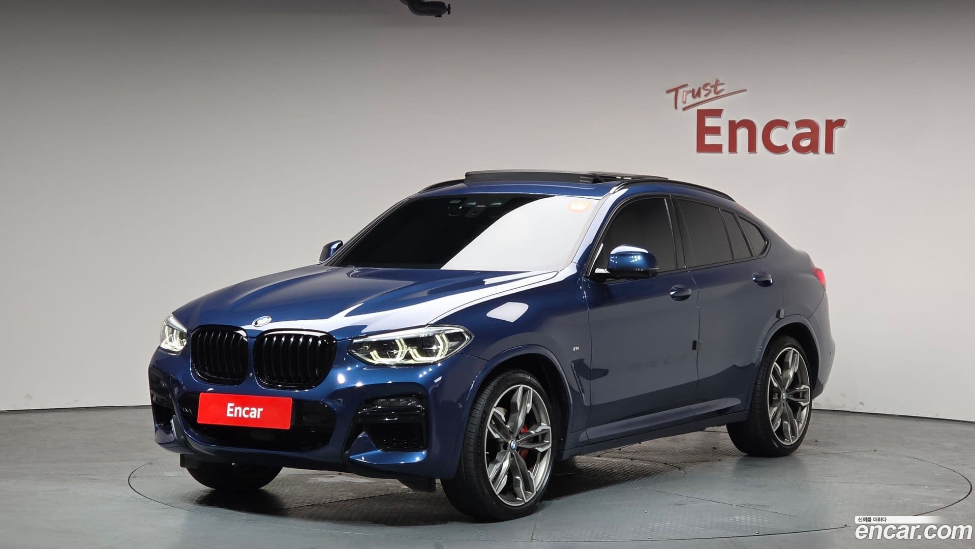 Main__Slider__Photo:X4 BMW 2021.8-0