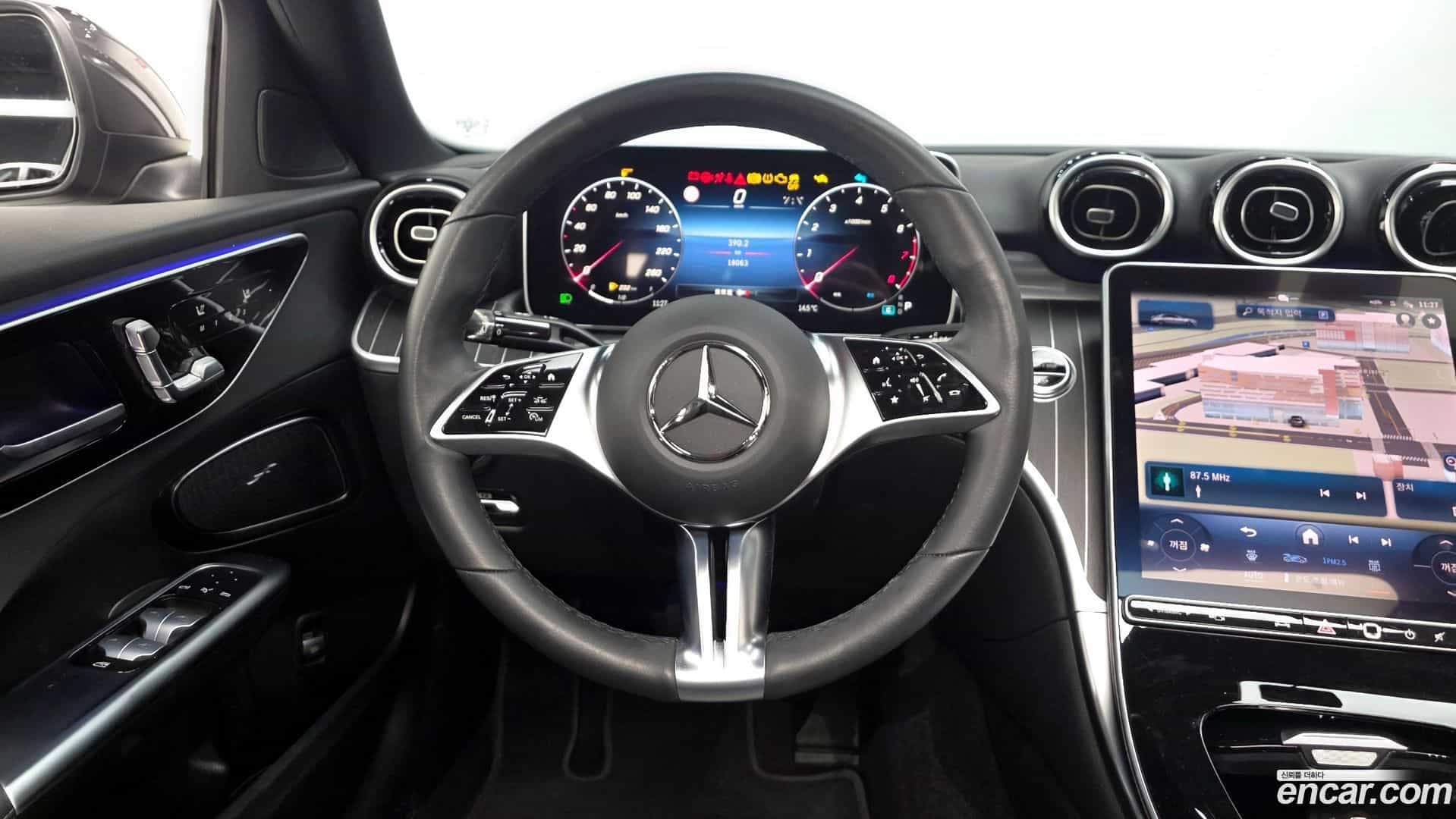 C-Class Mercedes-Benz 2024.1-OPTION-016
