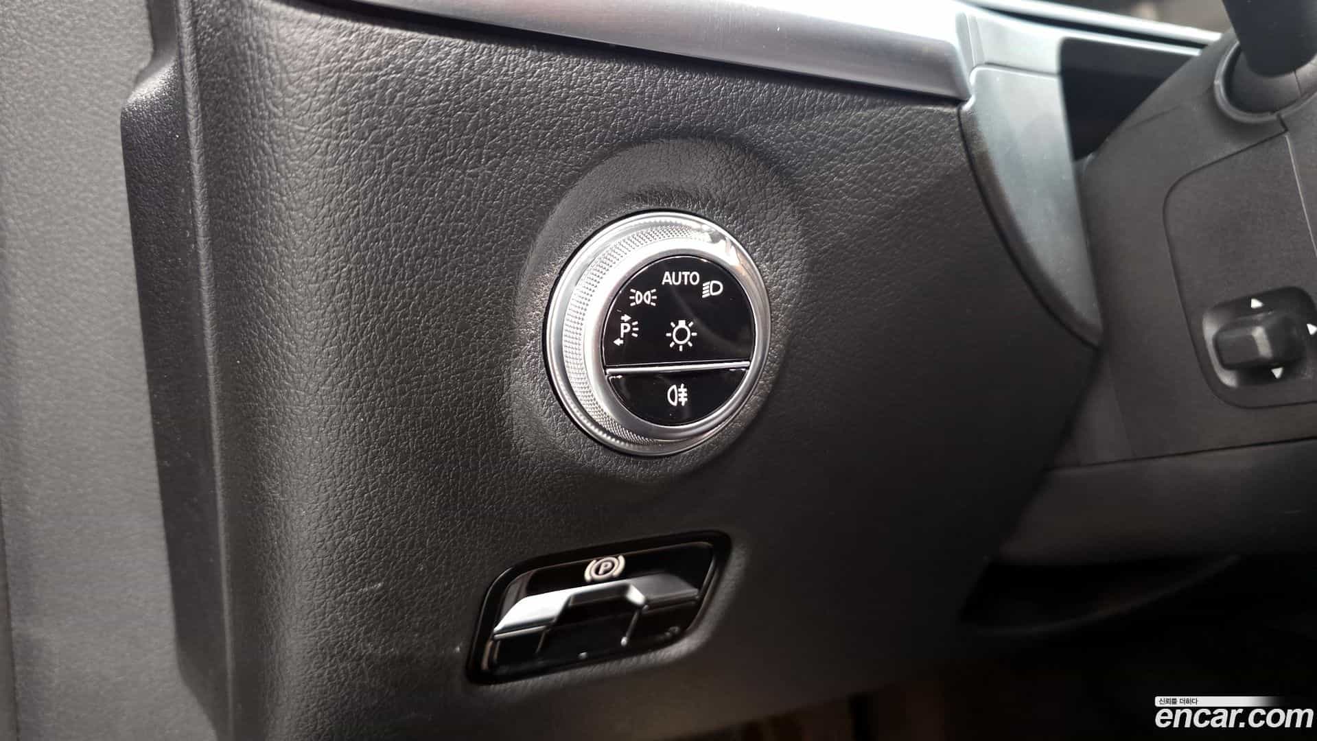C-Class Mercedes-Benz 2024.1-OPTION-022