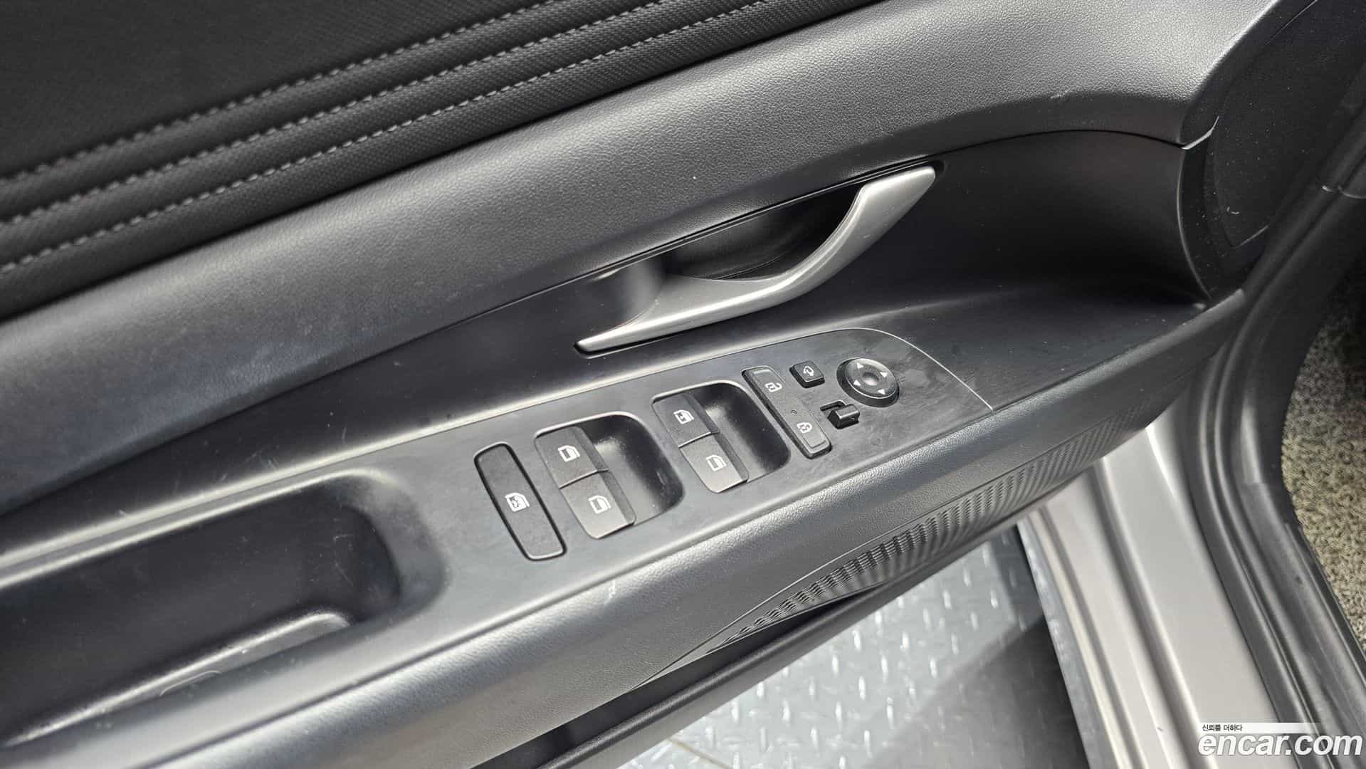 AVANTE Hyundai 2020.5-OPTION-018