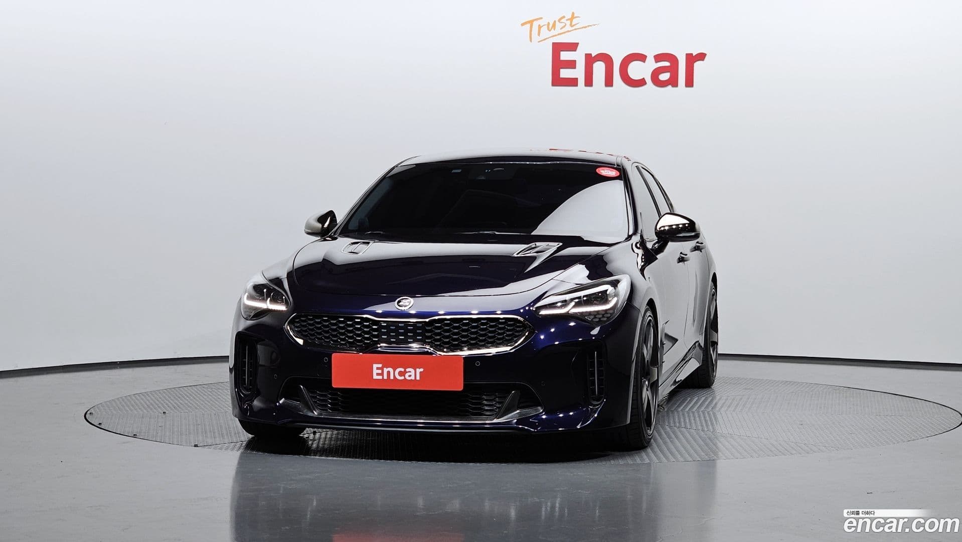 Main__Slider__Photo:Stinger Kia 2017.9-14