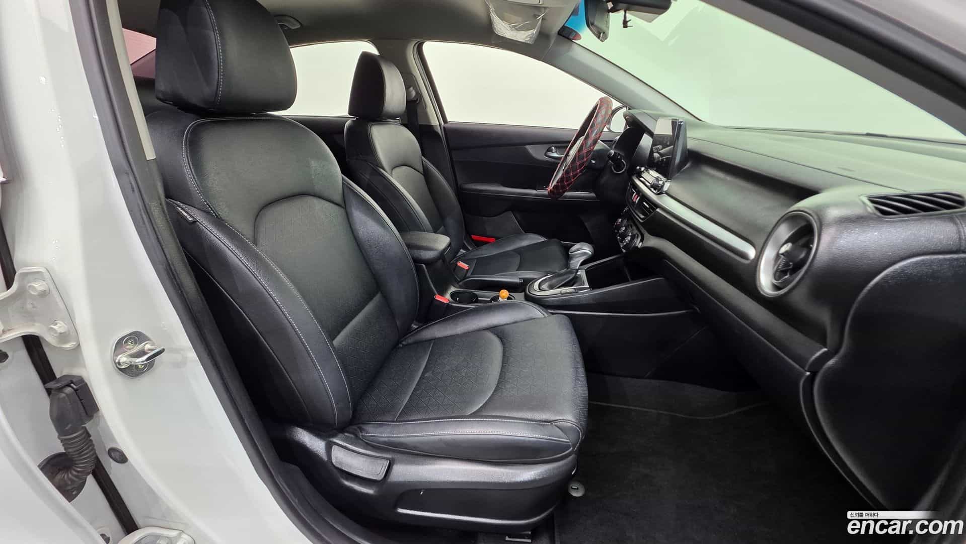 K3 Kia 2019.2-INNER-010
