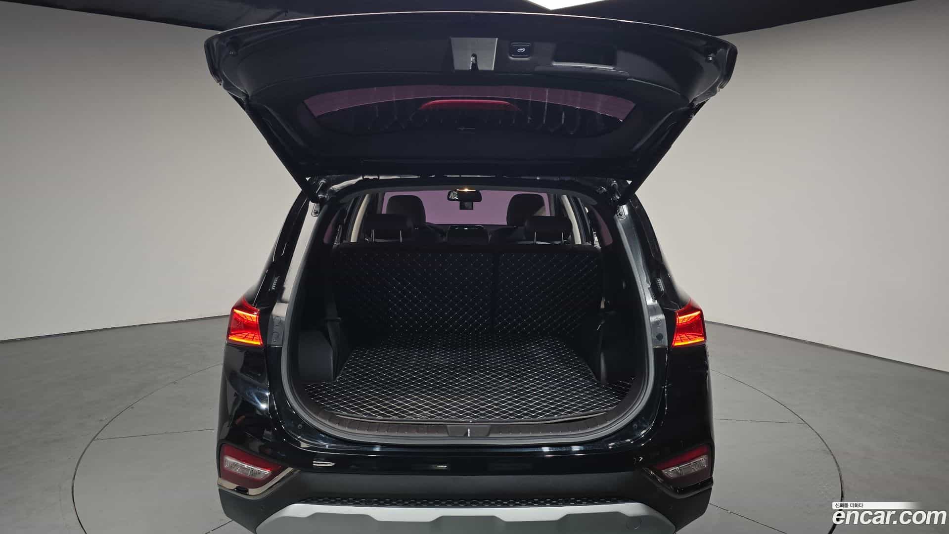 Santafe Hyundai 2018.3-OPTION-024