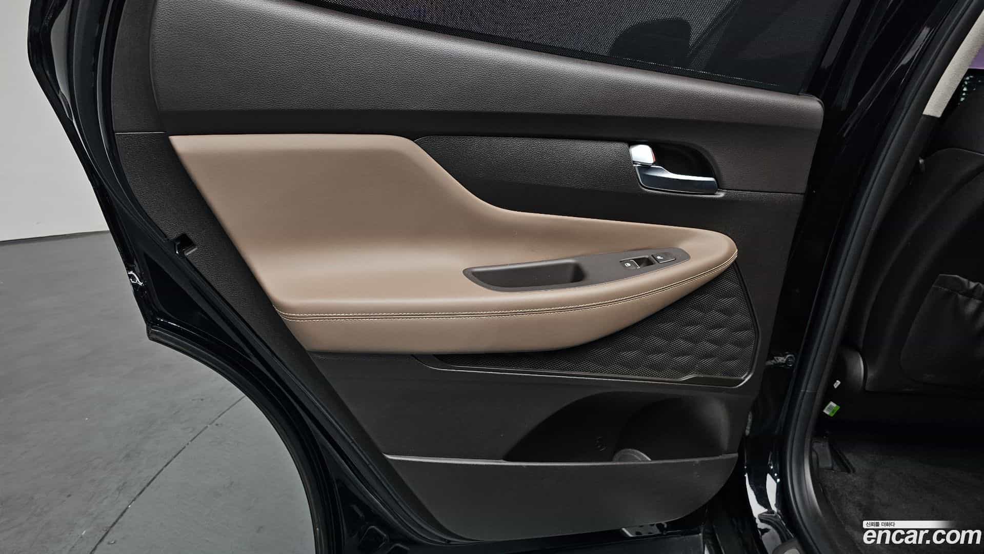 Santafe Hyundai 2018.3-INNER-035