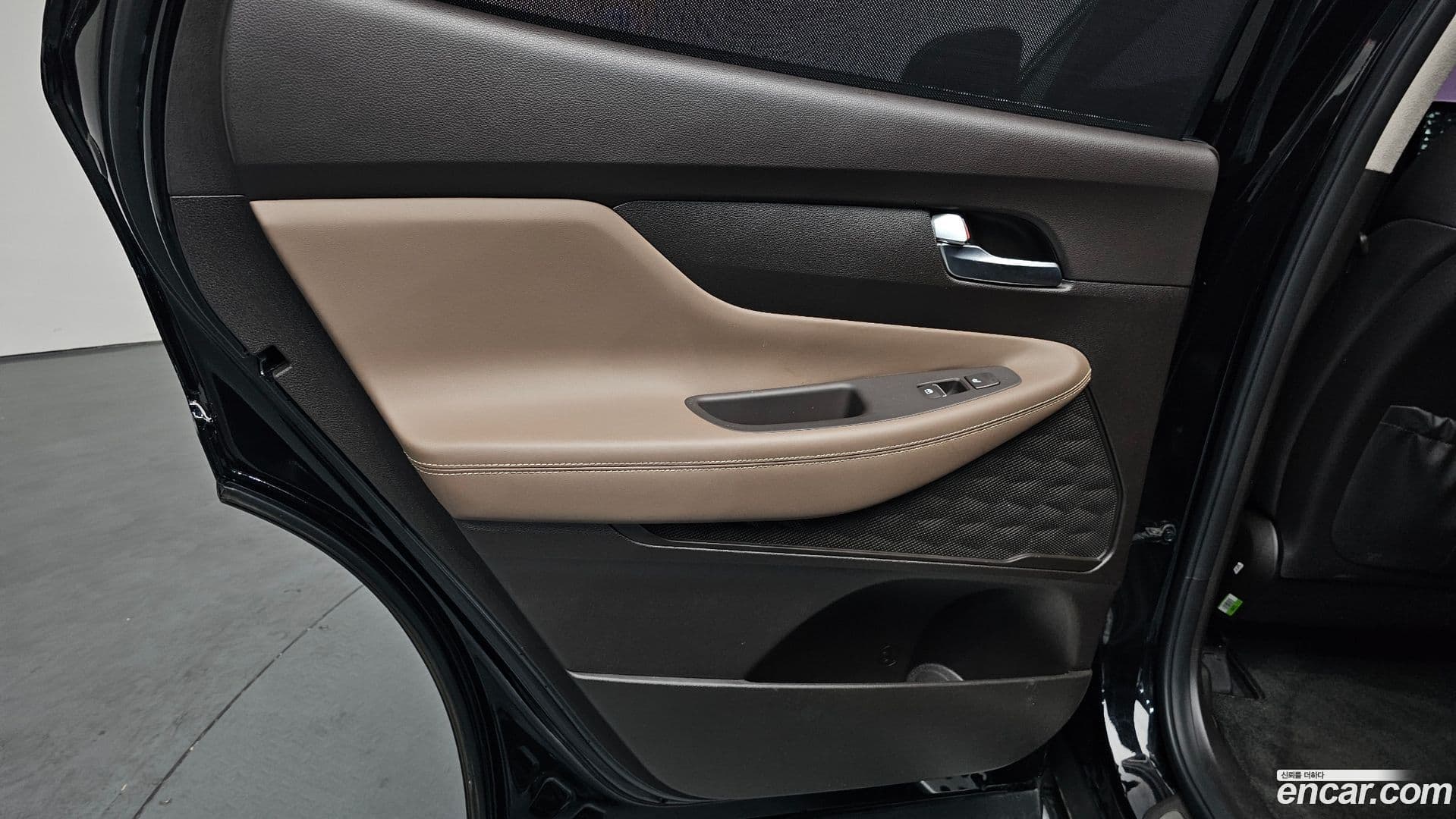 Main__Slider__Photo:Santafe Hyundai 2018.3-24