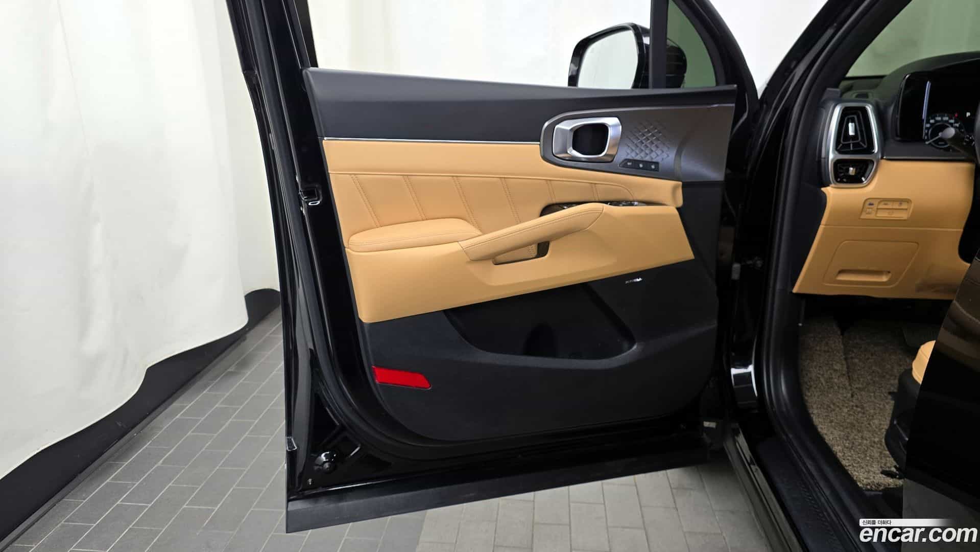Sorento Kia 2022.9-INNER-034