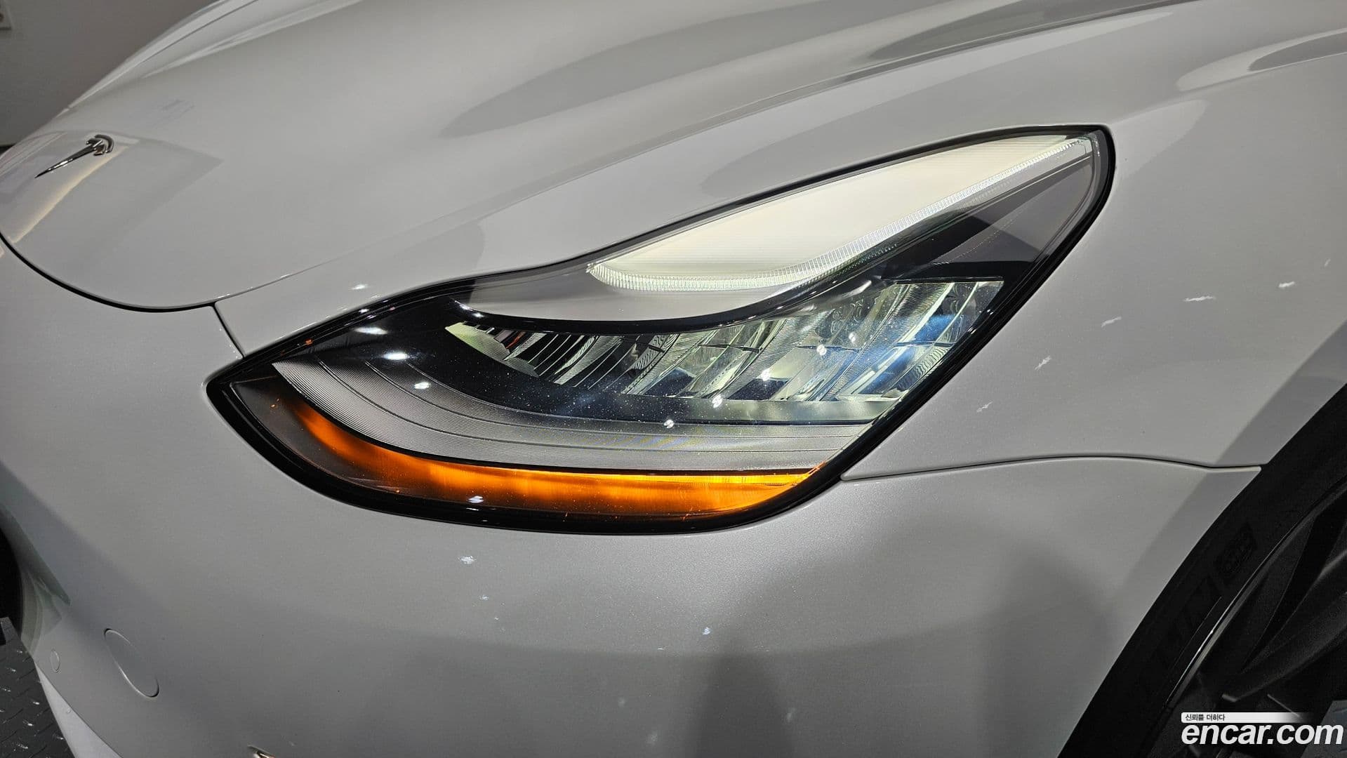 Main__Slider__Photo:Model 3 Tesla 2020.11-21
