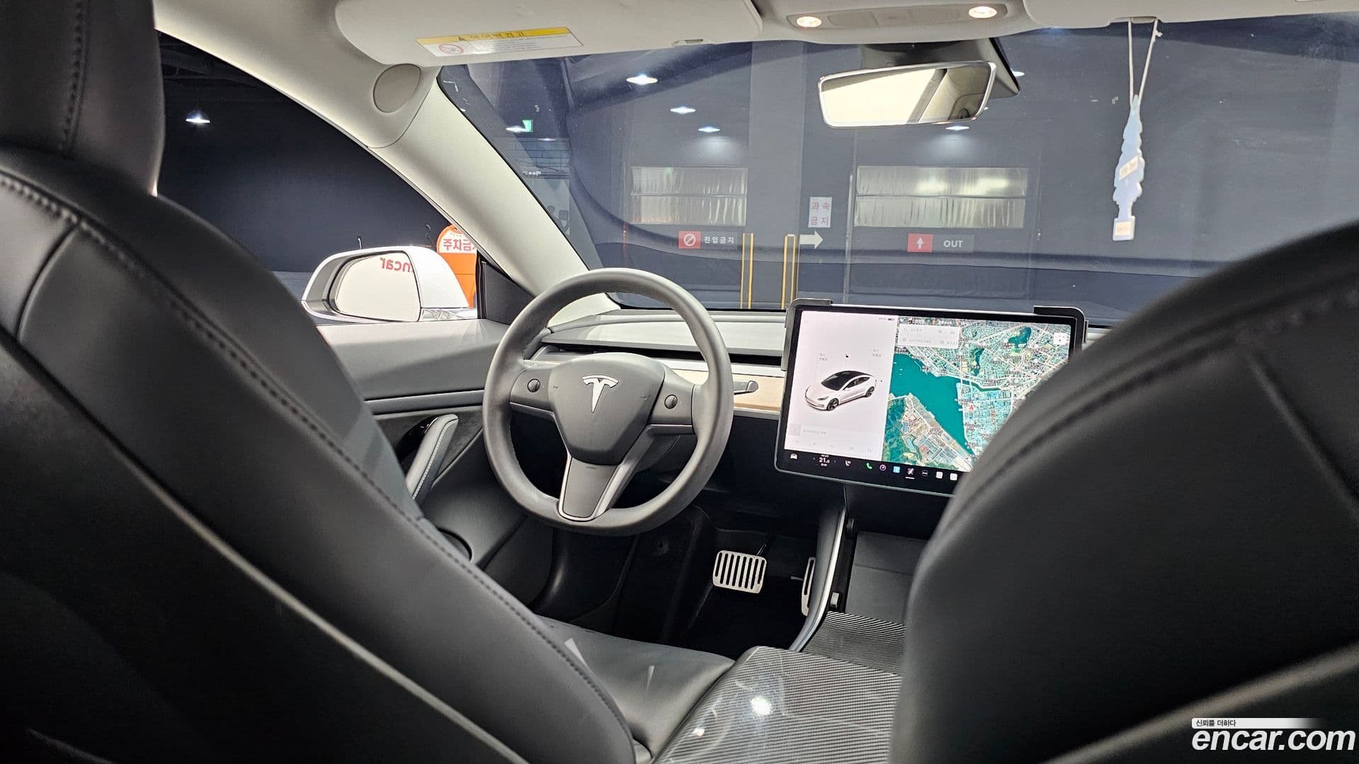 Main__Slider__Photo:Model 3 Tesla 2020.11-26
