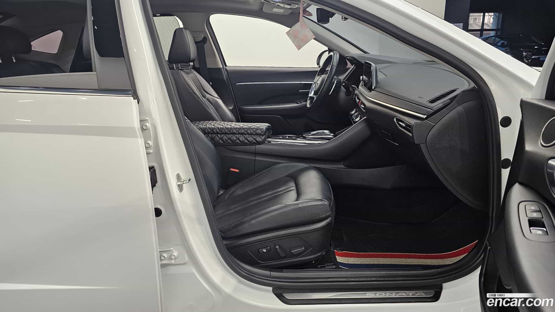Sonata Hyundai 2019.8-OPTION-024