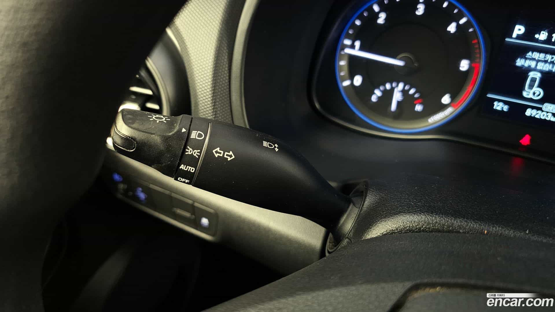 Kona Hyundai 2018.4-OPTION-022