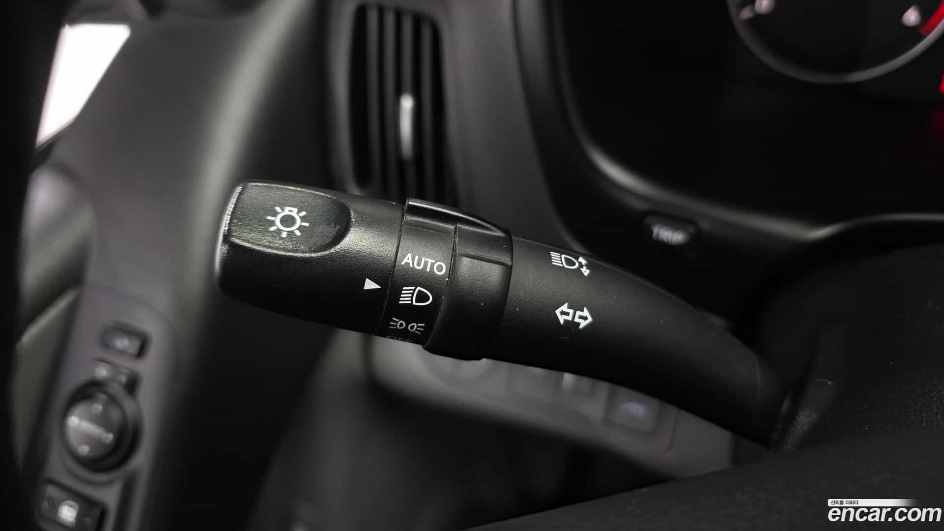 Starex Hyundai 2018.3-OPTION-042