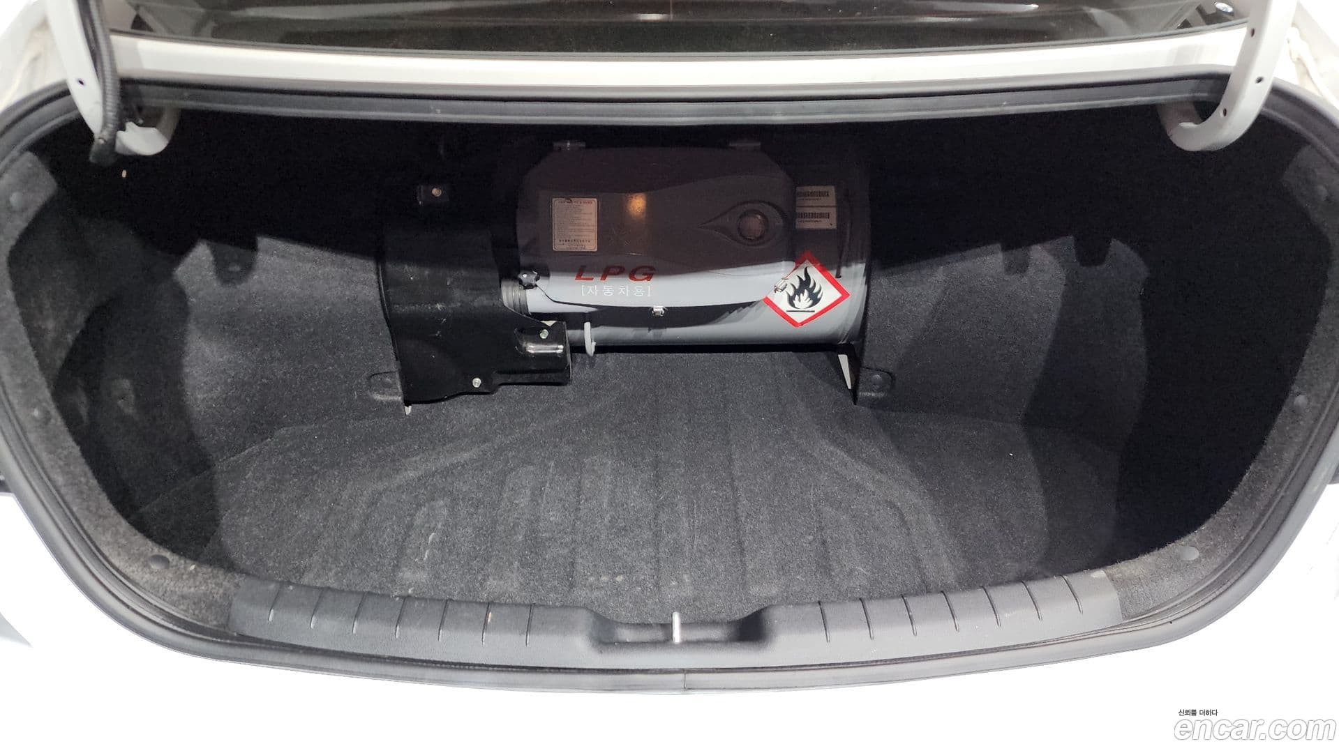 Main__Slider__Photo:AVANTE Hyundai 2019.3-19