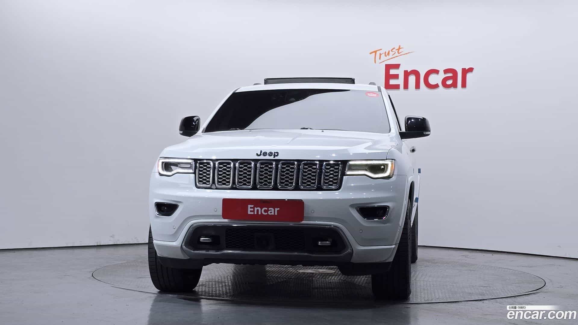 Cherokee Jeep 2019.9-OUTER-003
