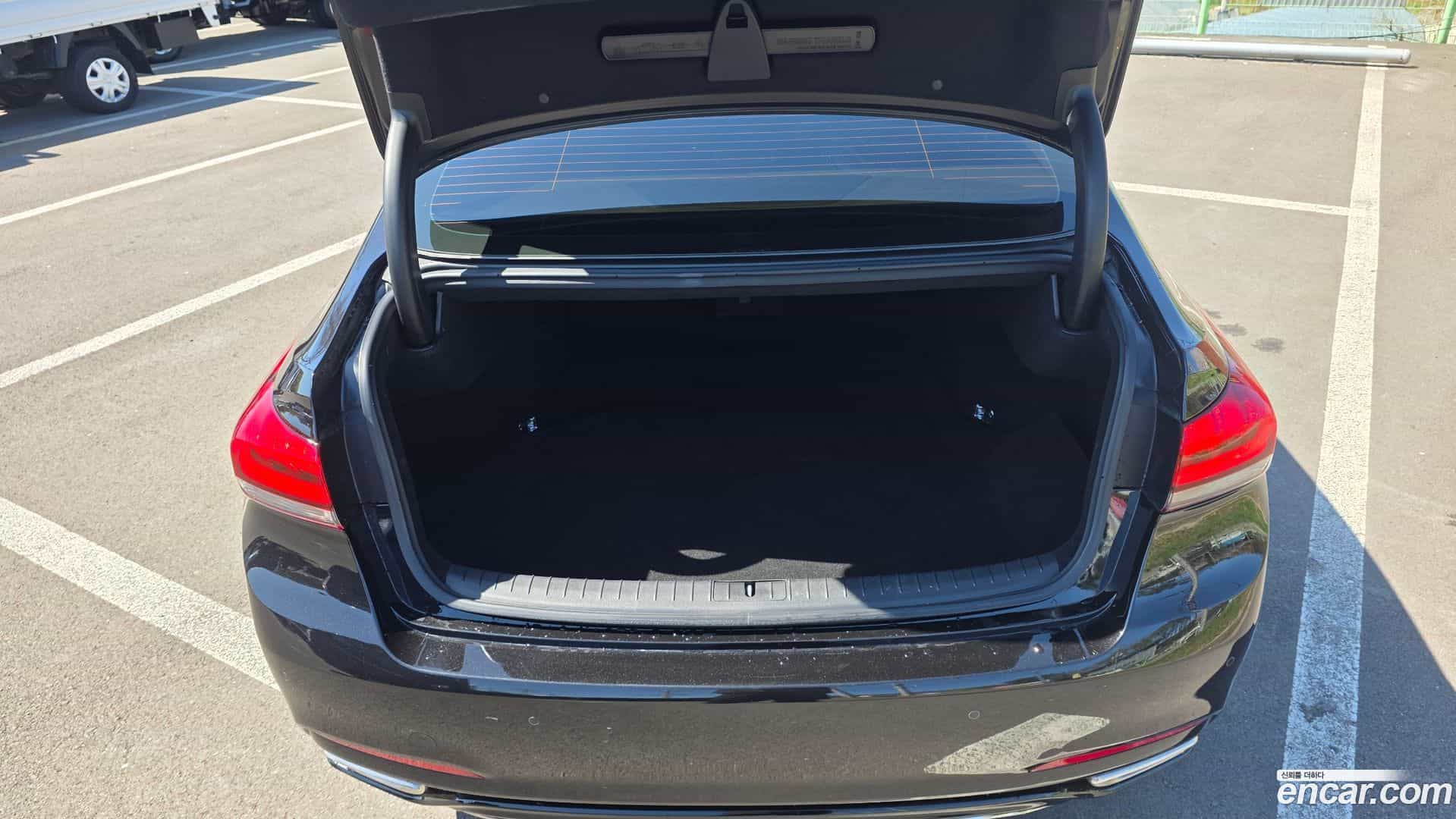G80 Genesis 2017.8-OPTION-024