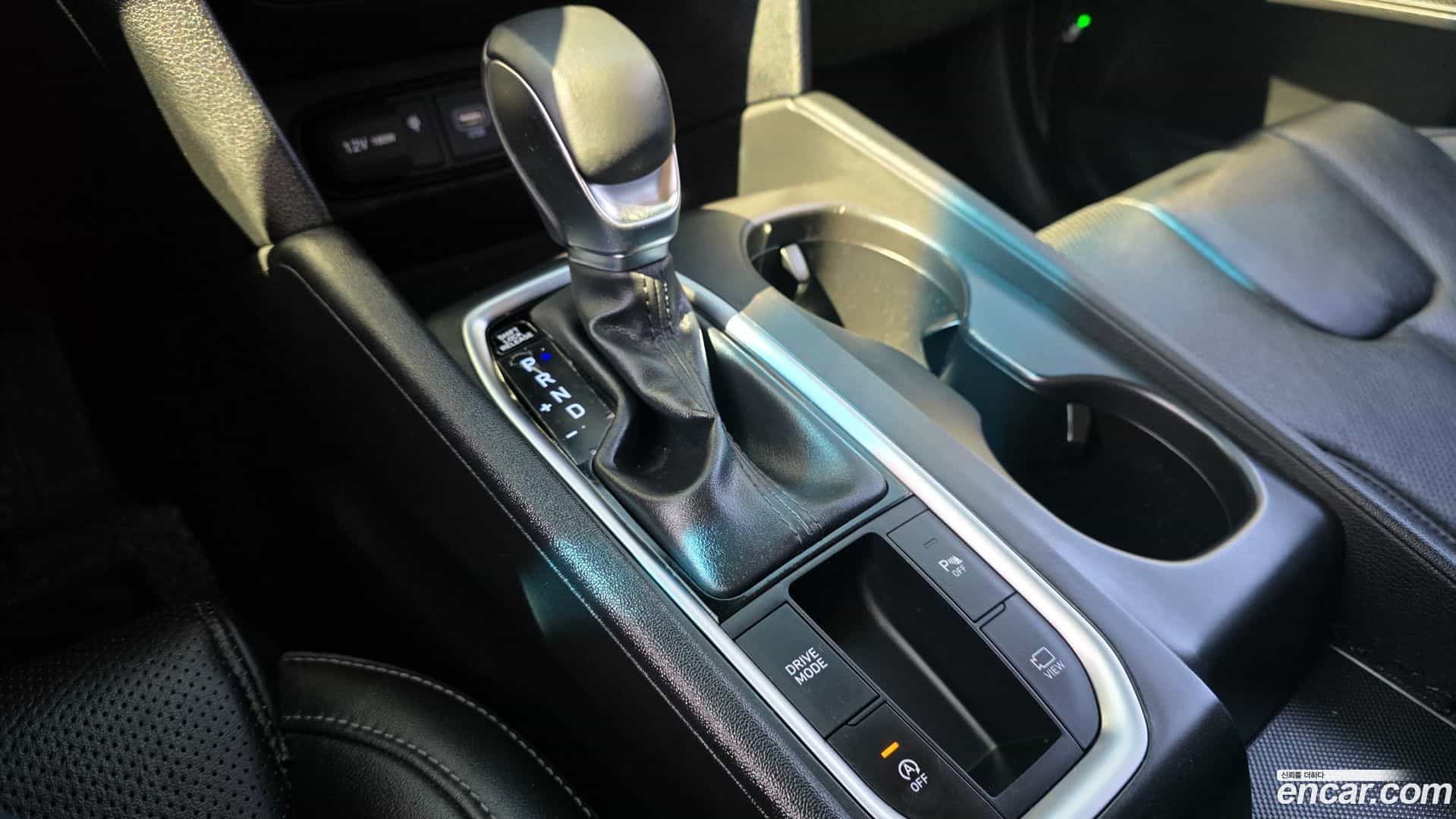 Santafe Hyundai 2018.4-INNER-009
