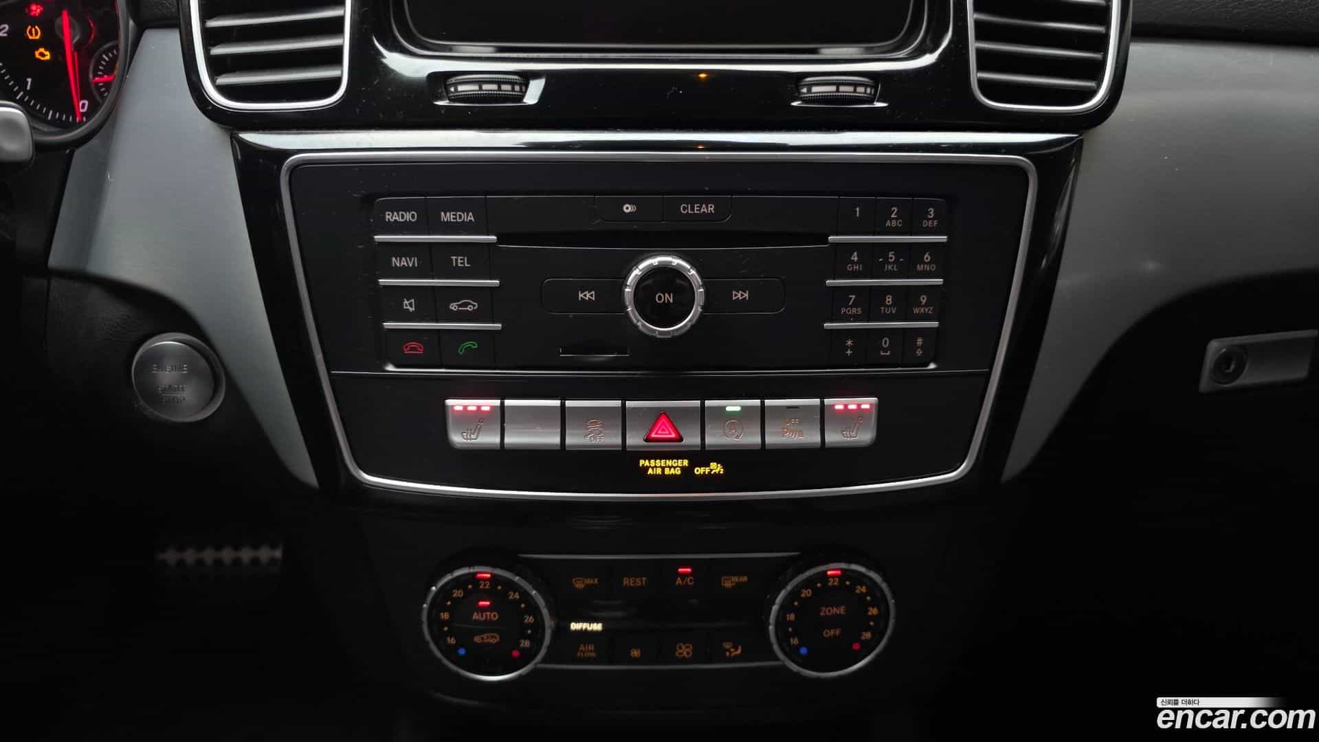 GLE-Class Mercedes-Benz 2018.10-OPTION-020