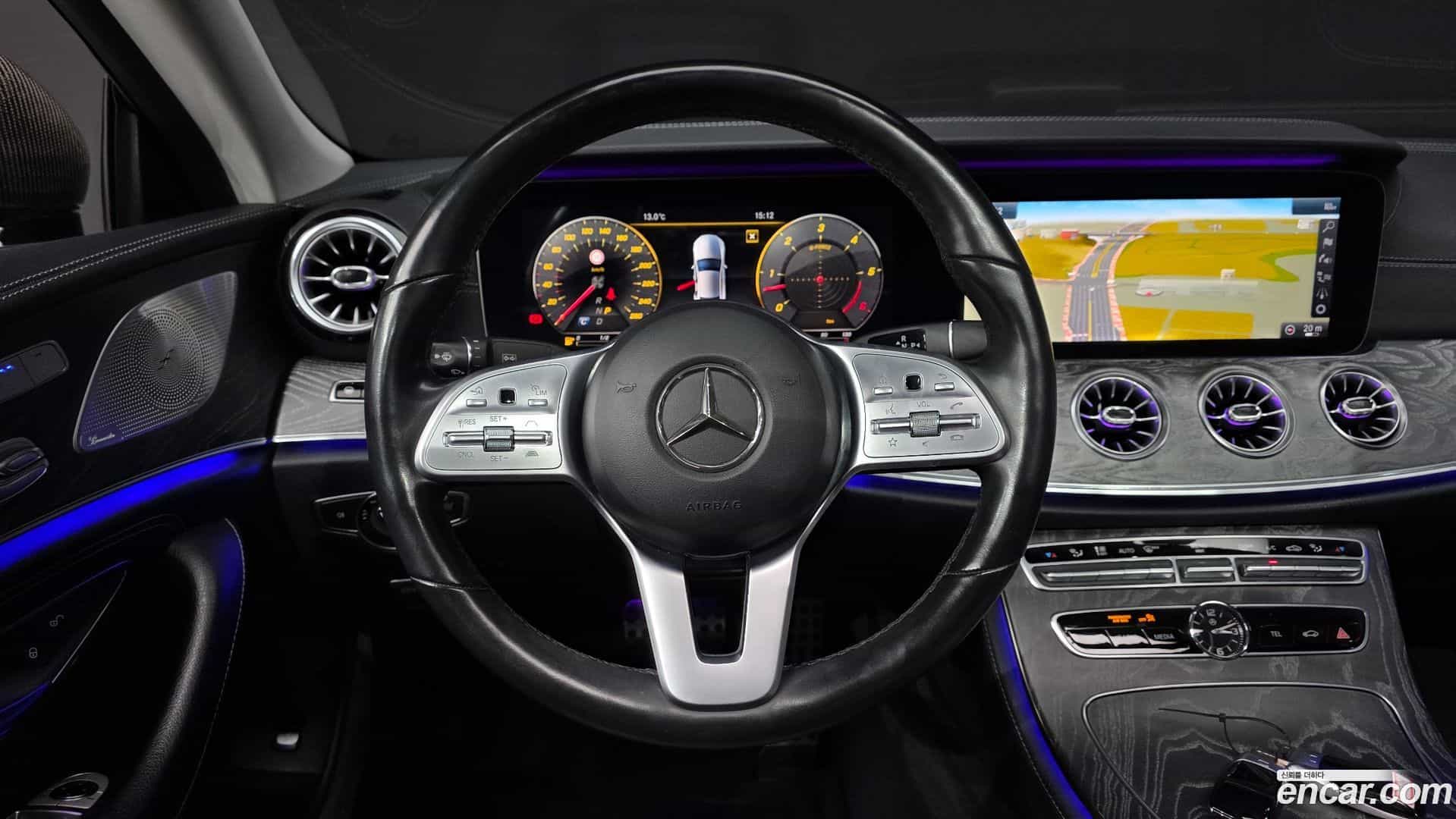 CLS-Class Mercedes-Benz 2019.5-OPTION-017