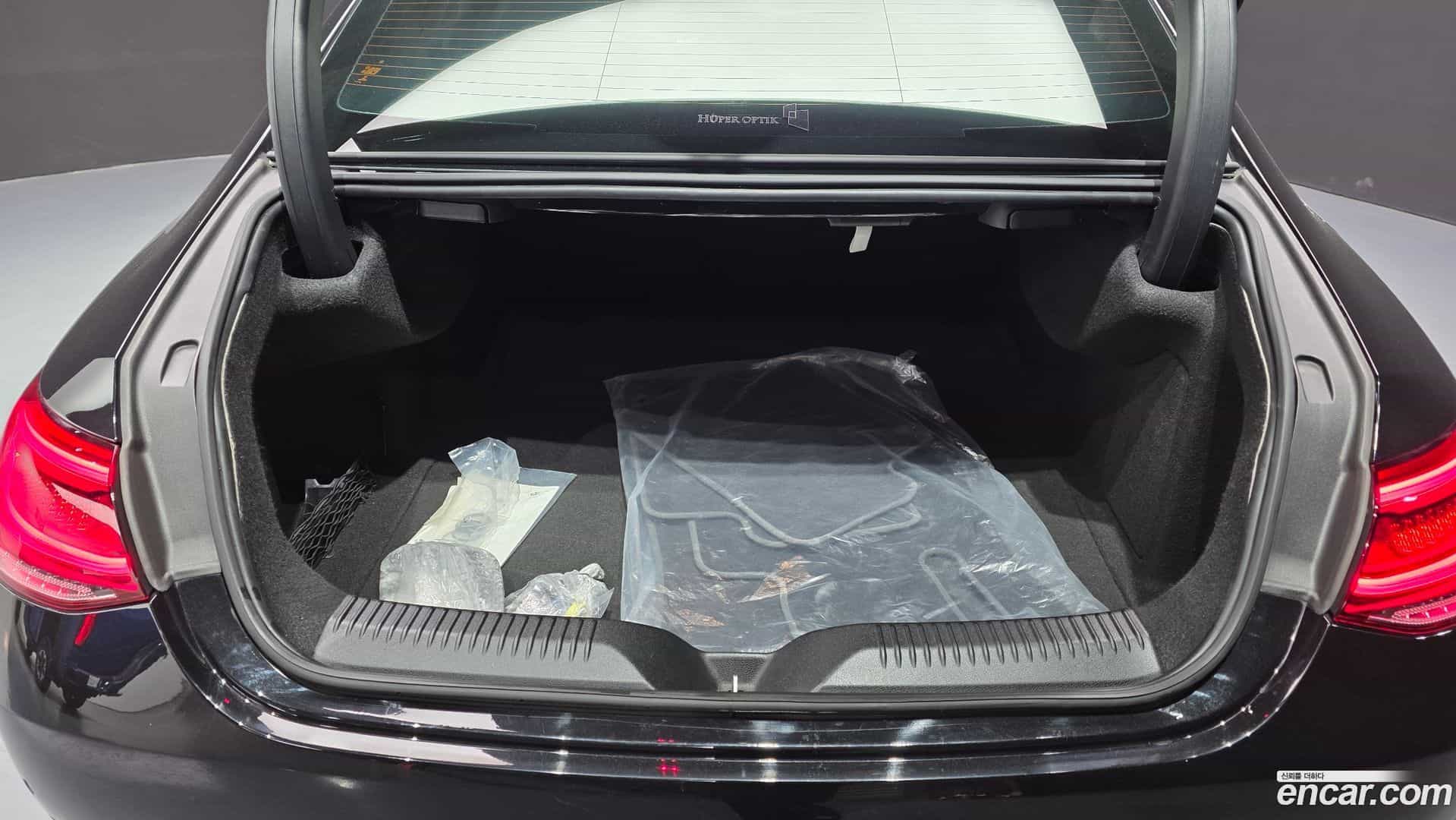 CLS-Class Mercedes-Benz 2019.5-OPTION-045