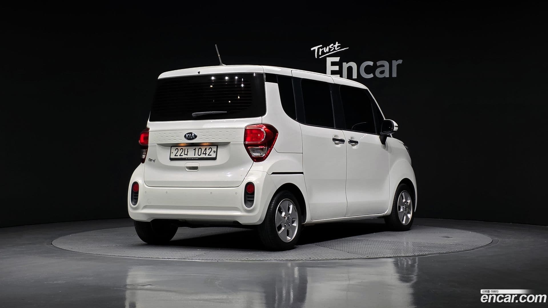 Main__Slider__Photo:RAY Kia 2019.4-1