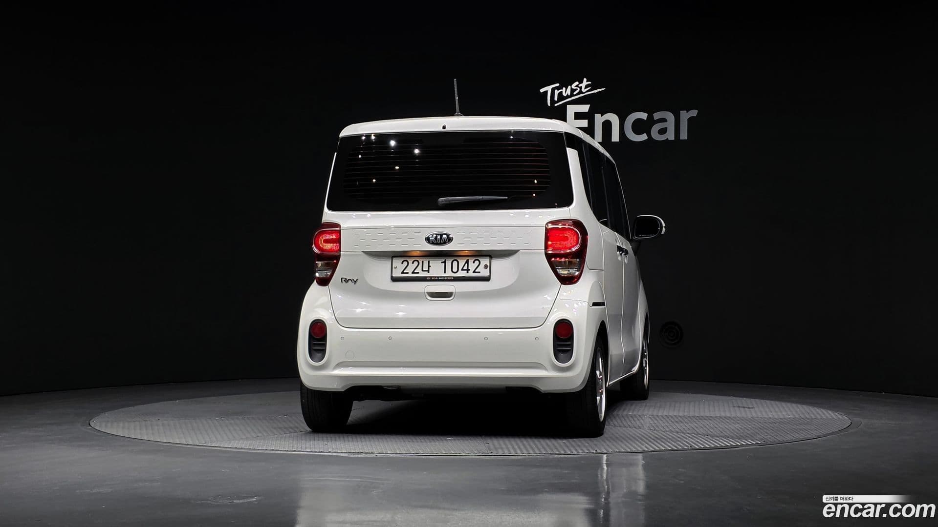 Main__Slider__Photo:RAY Kia 2019.4-3