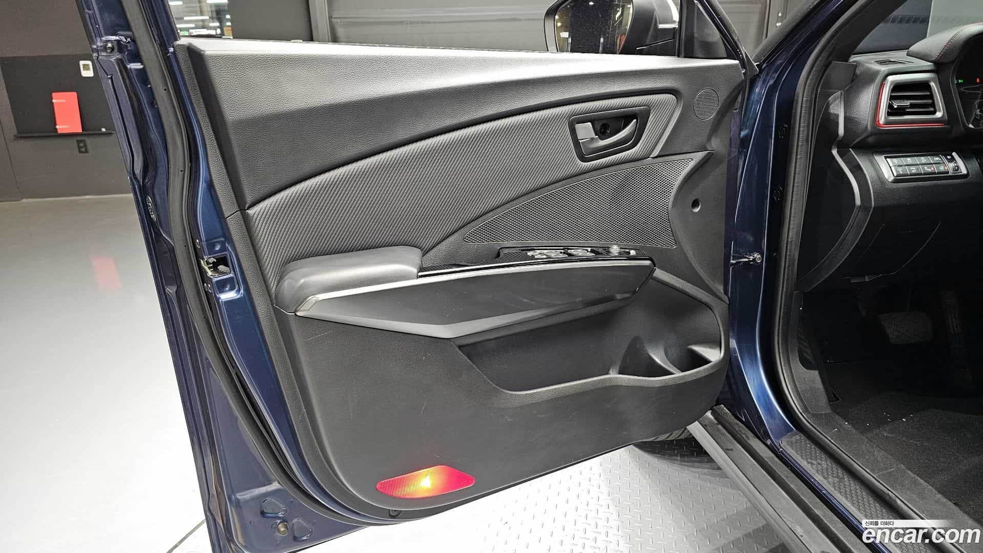 TIBOLI KG Mobility 2020.10-INNER-034