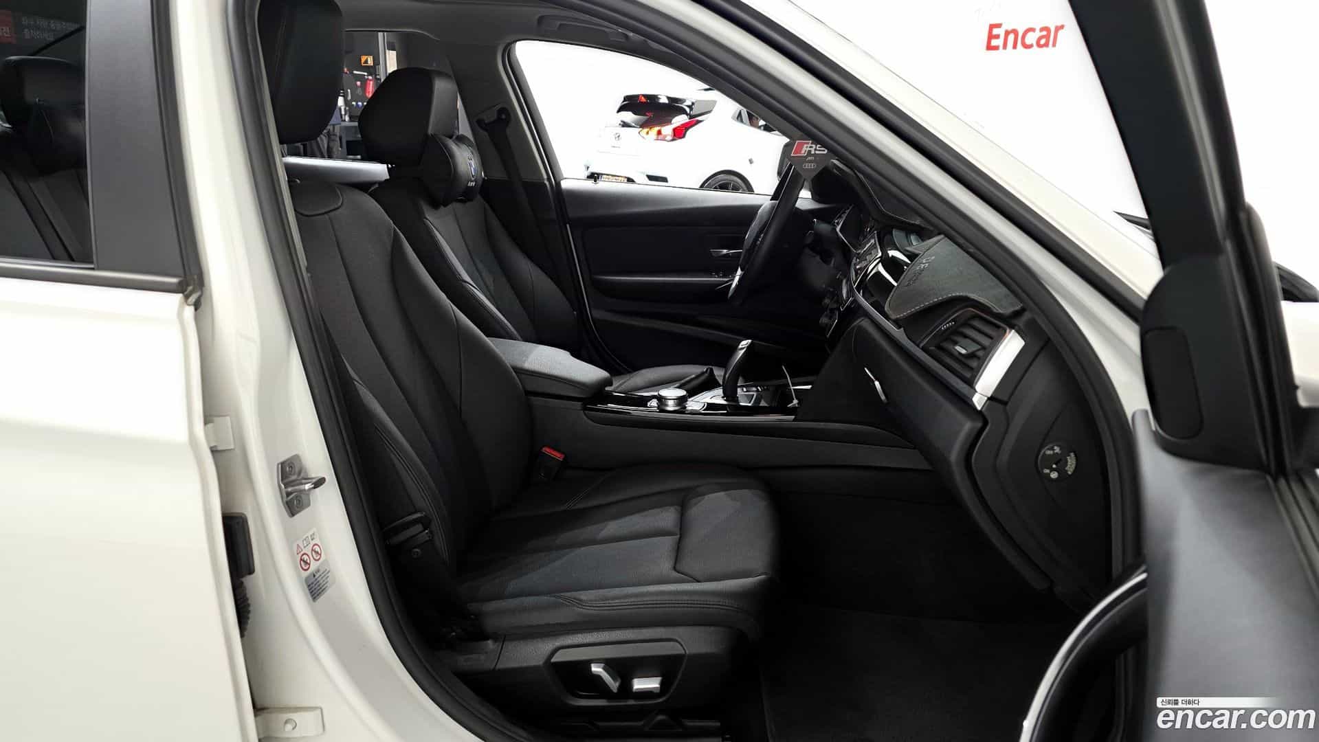 3-Series BMW 2018.1-OPTION-015