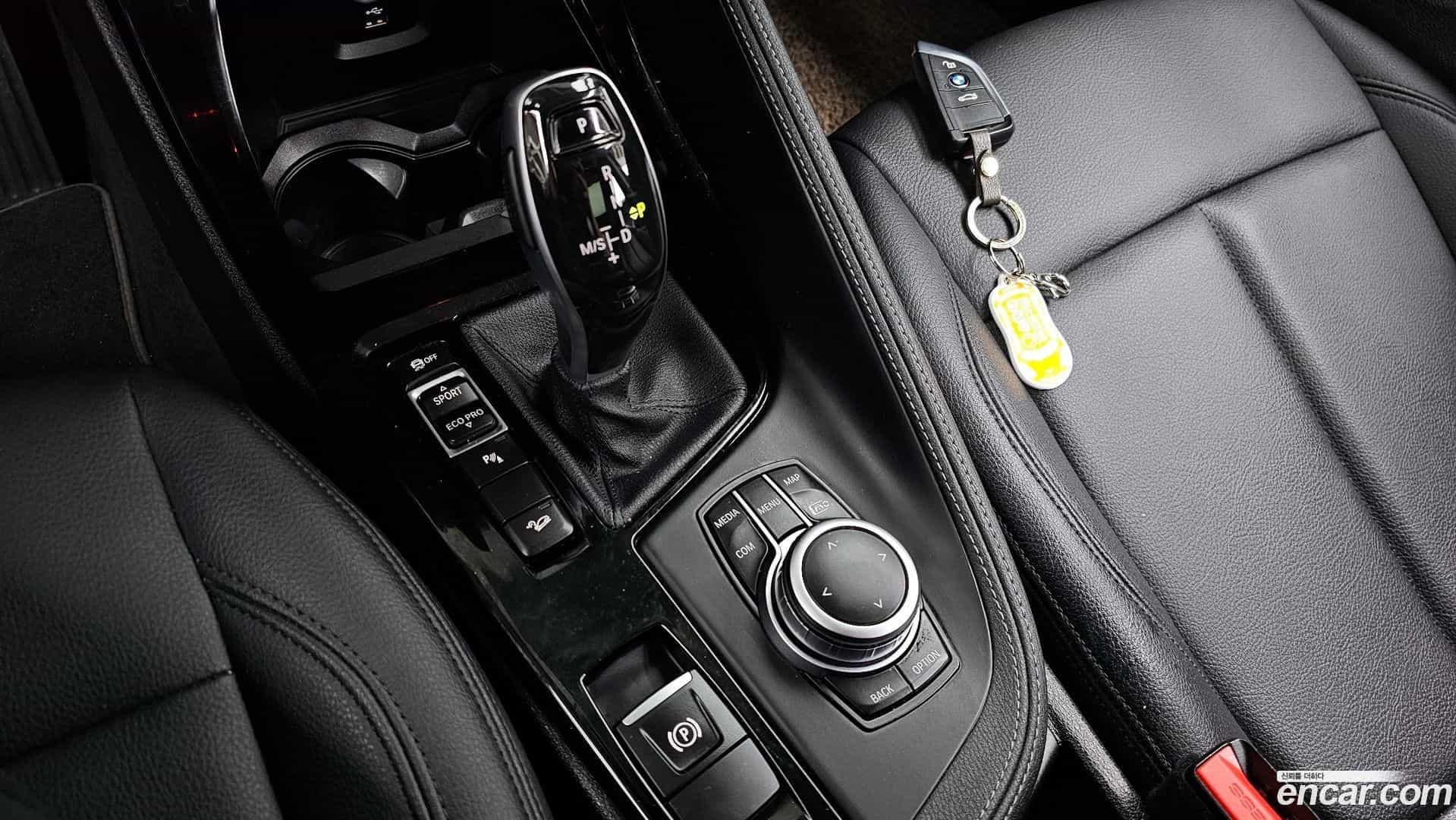 X1 BMW 2022.5-INNER-009
