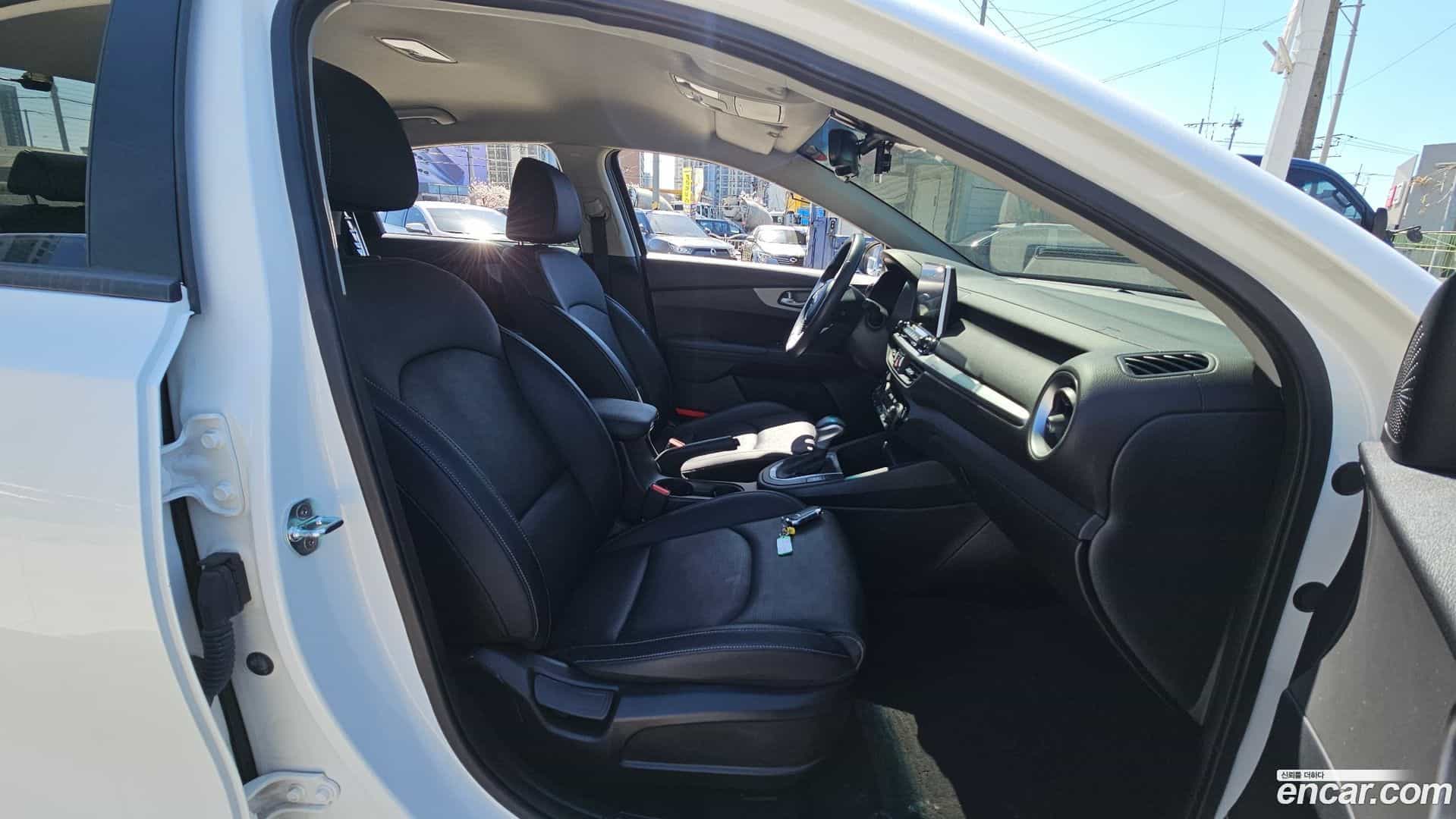 K3 Kia 2021.2-OPTION-044