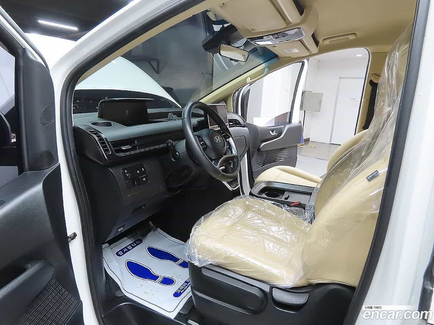 Staria Hyundai 2021.10-OPTION-017