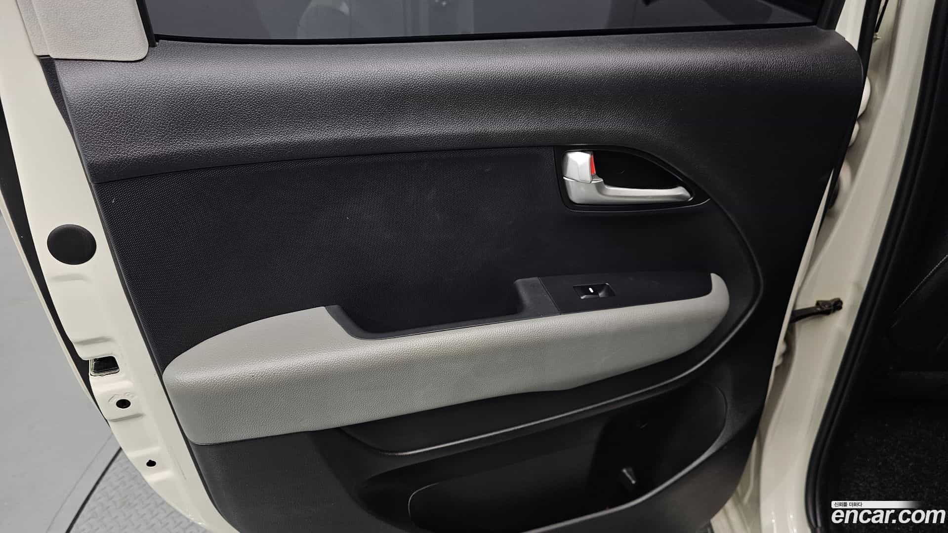 RAY Kia 2020.6-INNER-035