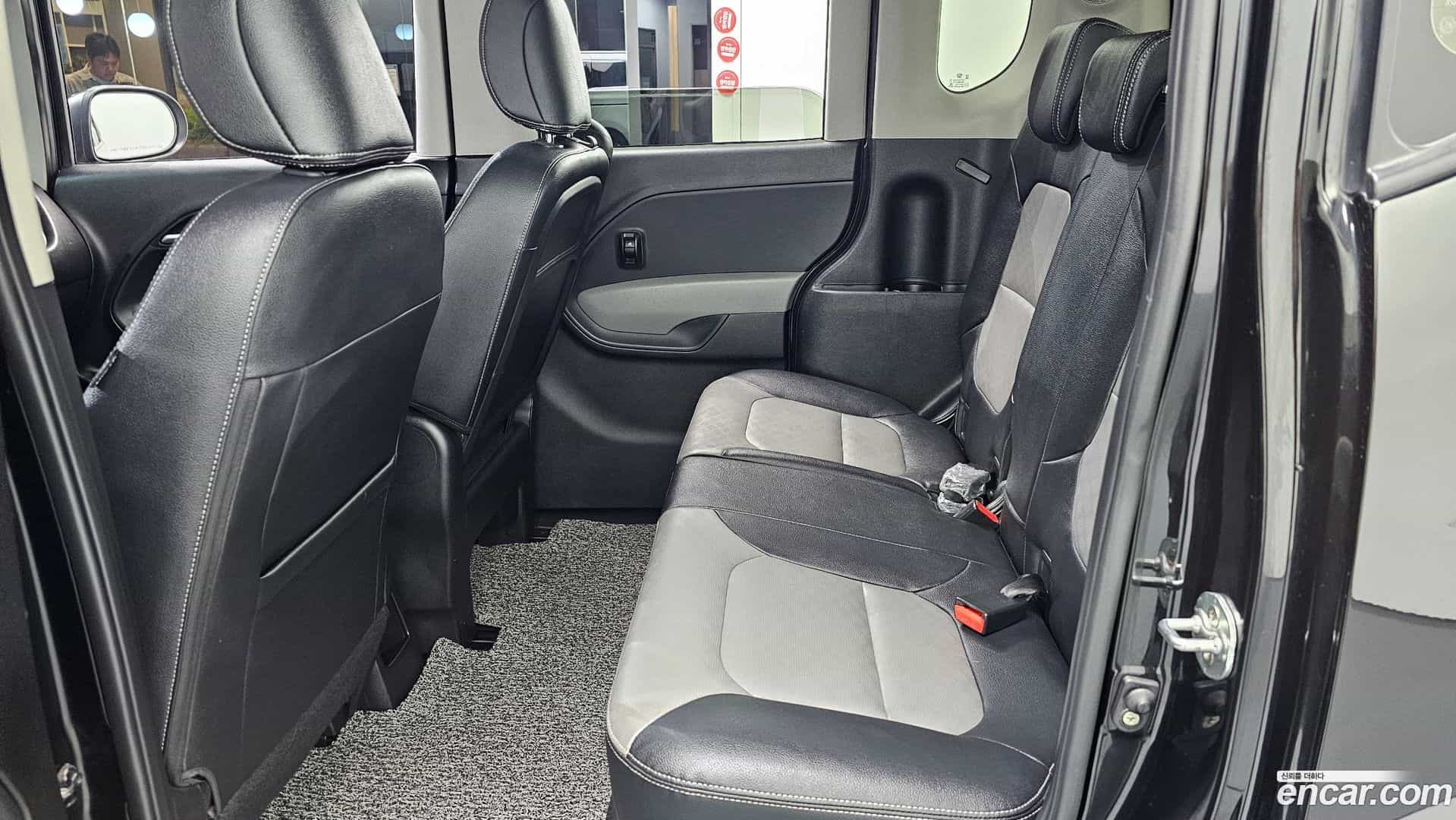 RAY Kia 2018.8-OPTION-016